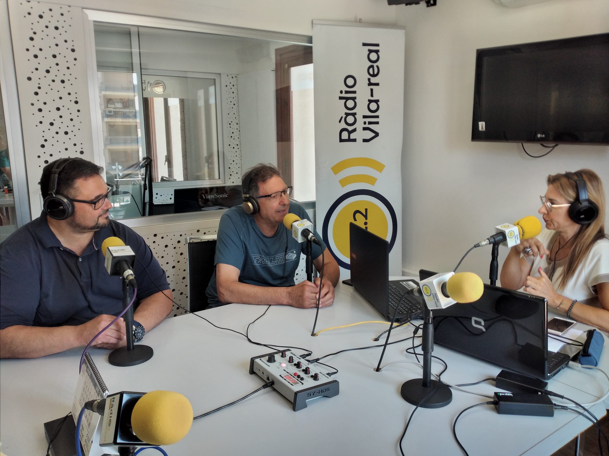 Entrevista a Paco Bielsa, President de la Junta Local de Castelló contra el Càncer i Juan Luis Sánchez, Coordinador de Conferències Blanques