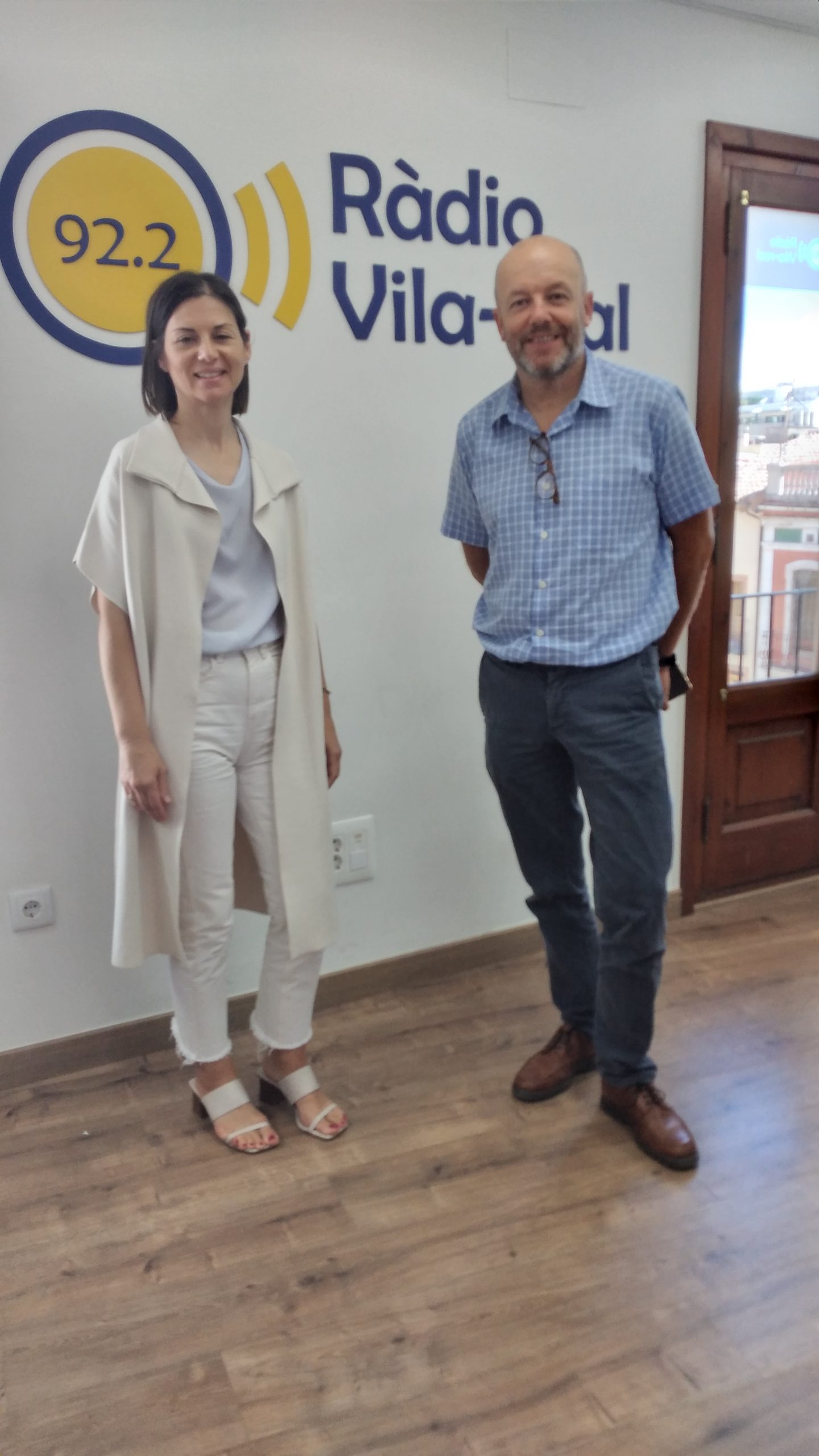 Hui ens visiten Josep Ramos, Director de Negocis de Caixa Rural Vila-real i María Dolores Parra, Directora de la Fundació Caixa Rural Vila-real