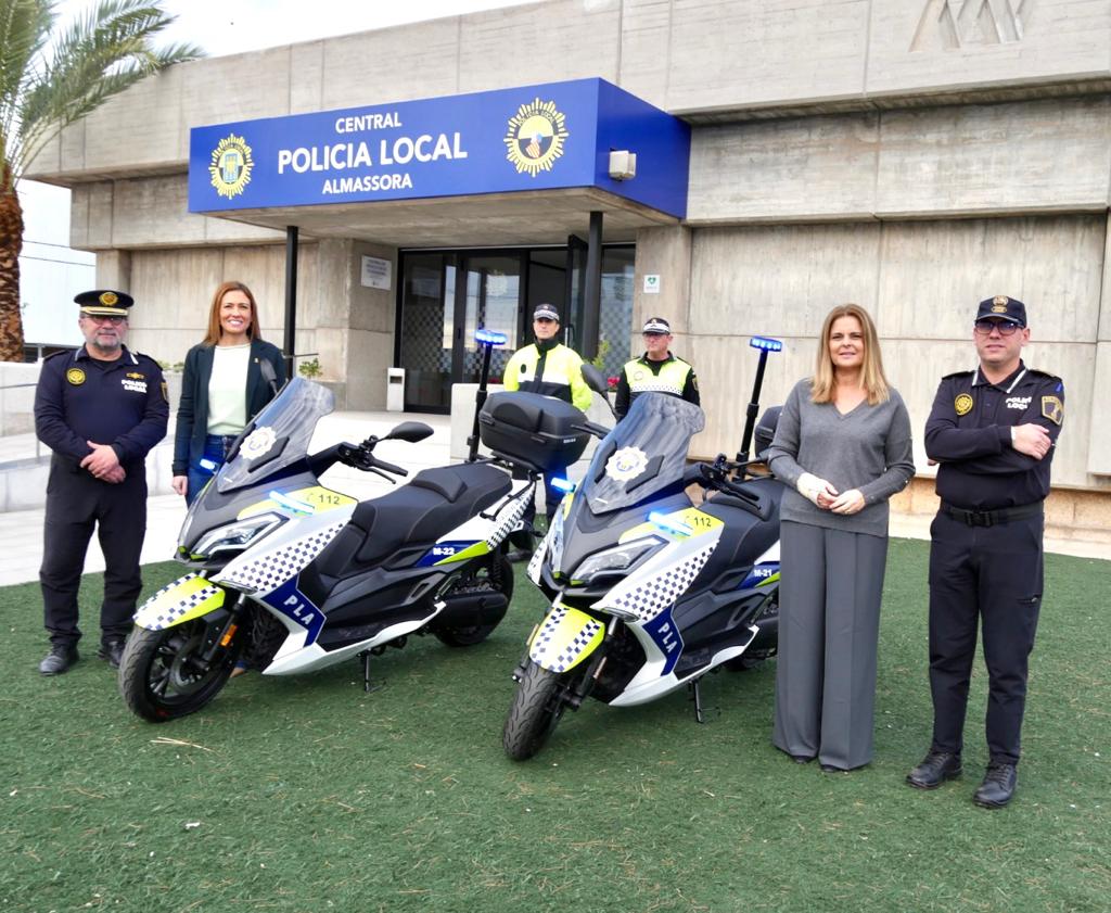 La Policia d´Almassora aposta pels vehicles elèctrics amb dues noves motos