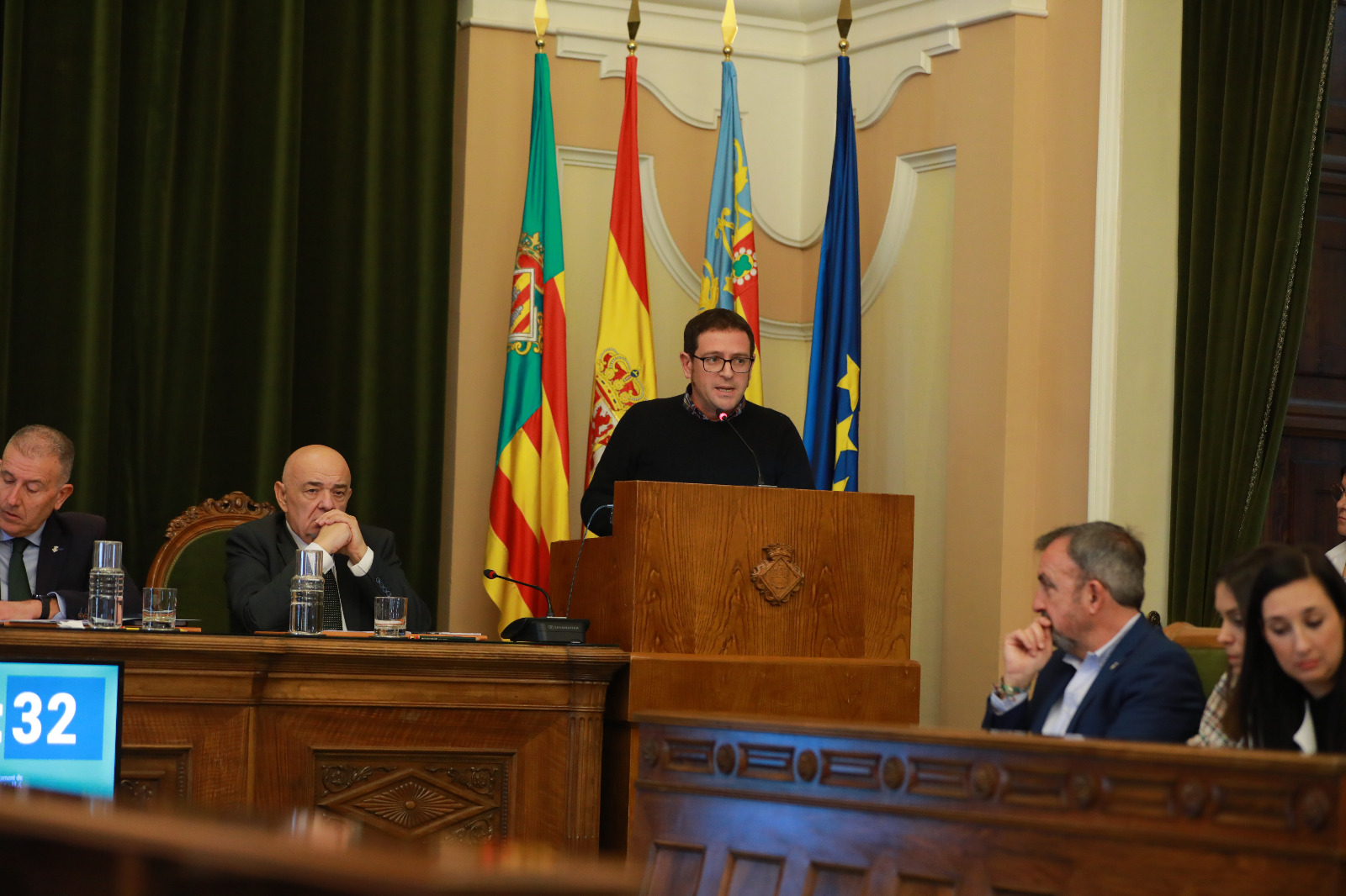 Compromís no es conforma amb «les excuses de Ramírez” i insisteix a demanar la seua compareixença al pròxim Ple