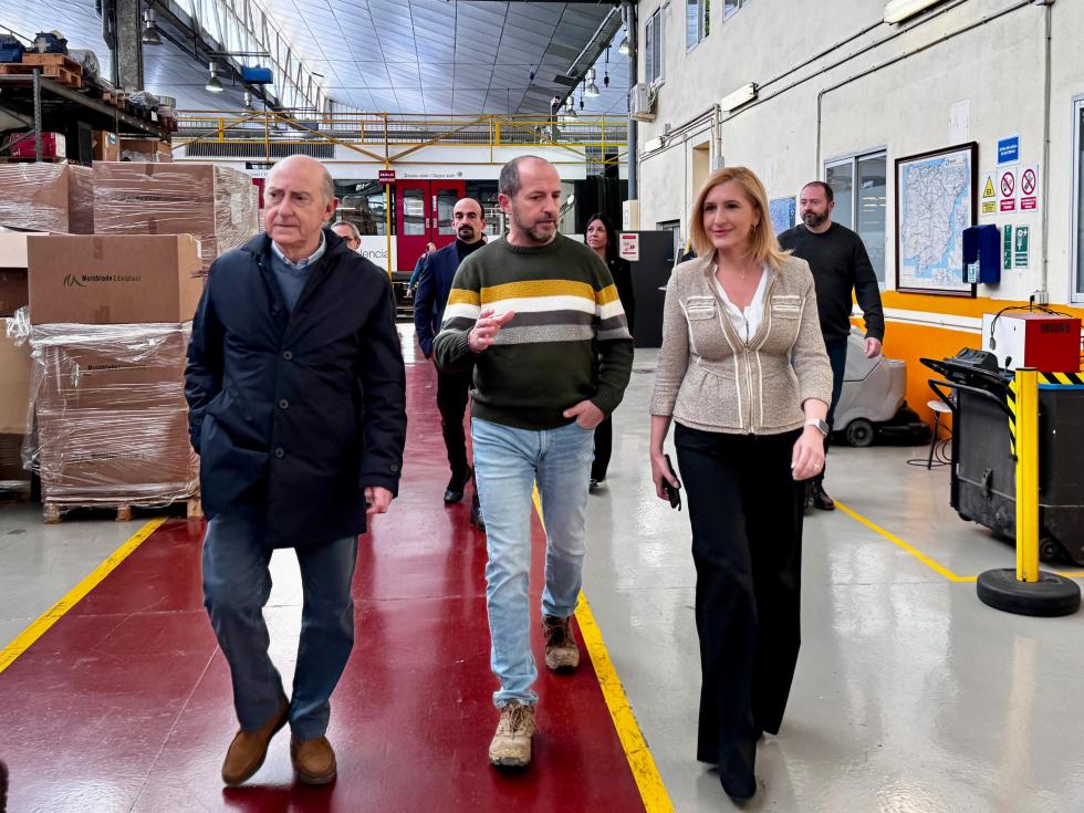 Metrovalencia oferix durant cinc dies consecutius servici ininterromput de metre i tramvia en Falles, des de la Plantà a la Cremà