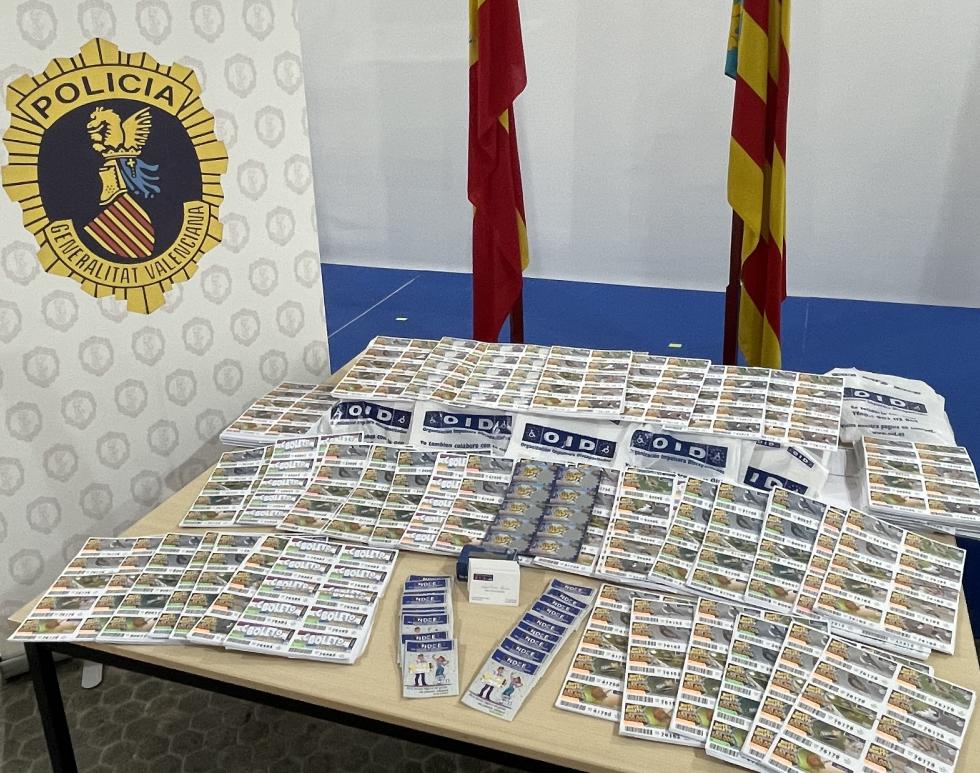 La Policia de la Generalitat requisa 12.135 cupons de l’Organització Nacional de Discapacitats que es venien de manera il·legal per valor de 16.930 euros
