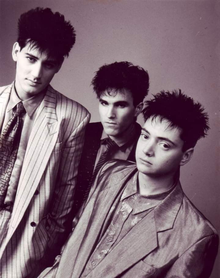 Parlem amb Luis Cabedo, expert en tradicions i història local parla de les cançons de la decada dels anys 80