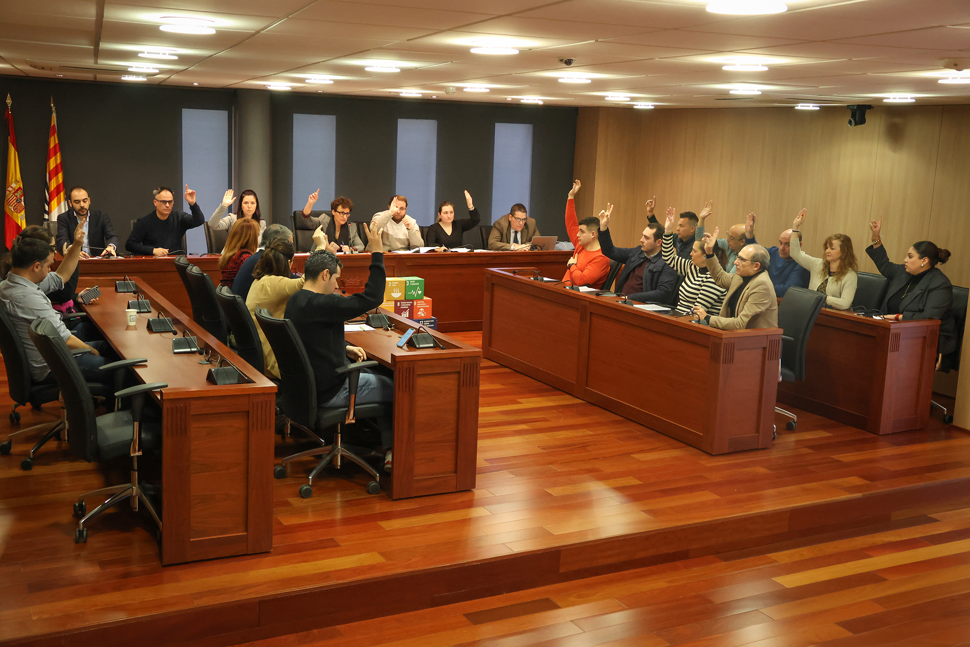 Onda aconseguix unanimitat política per a demanar al Govern una nova línia d’ajudes justa amb el sector ceràmic