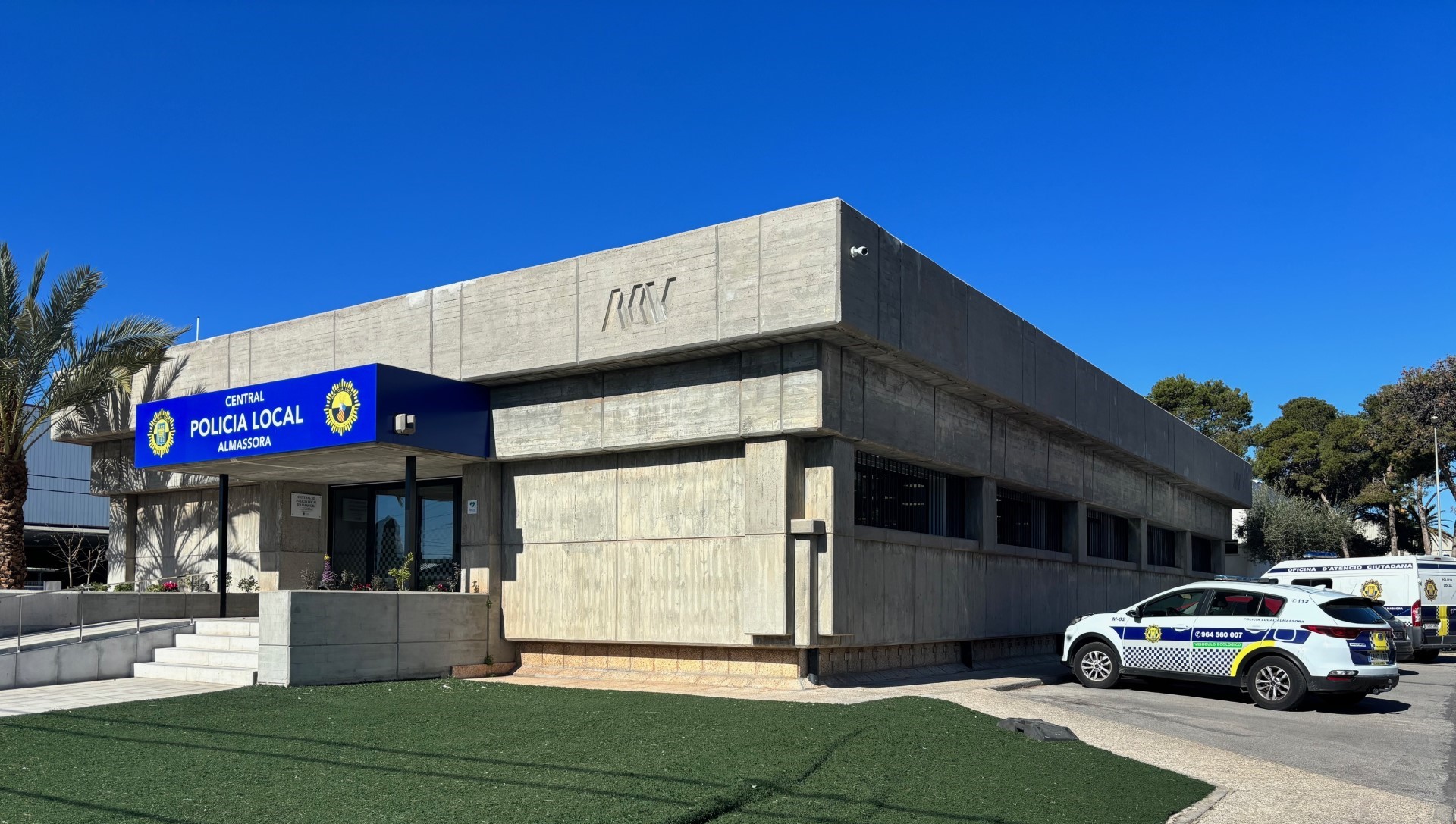 La Policia d’Almassora deté al presumpte autor del trencament de cristalls en vehicles