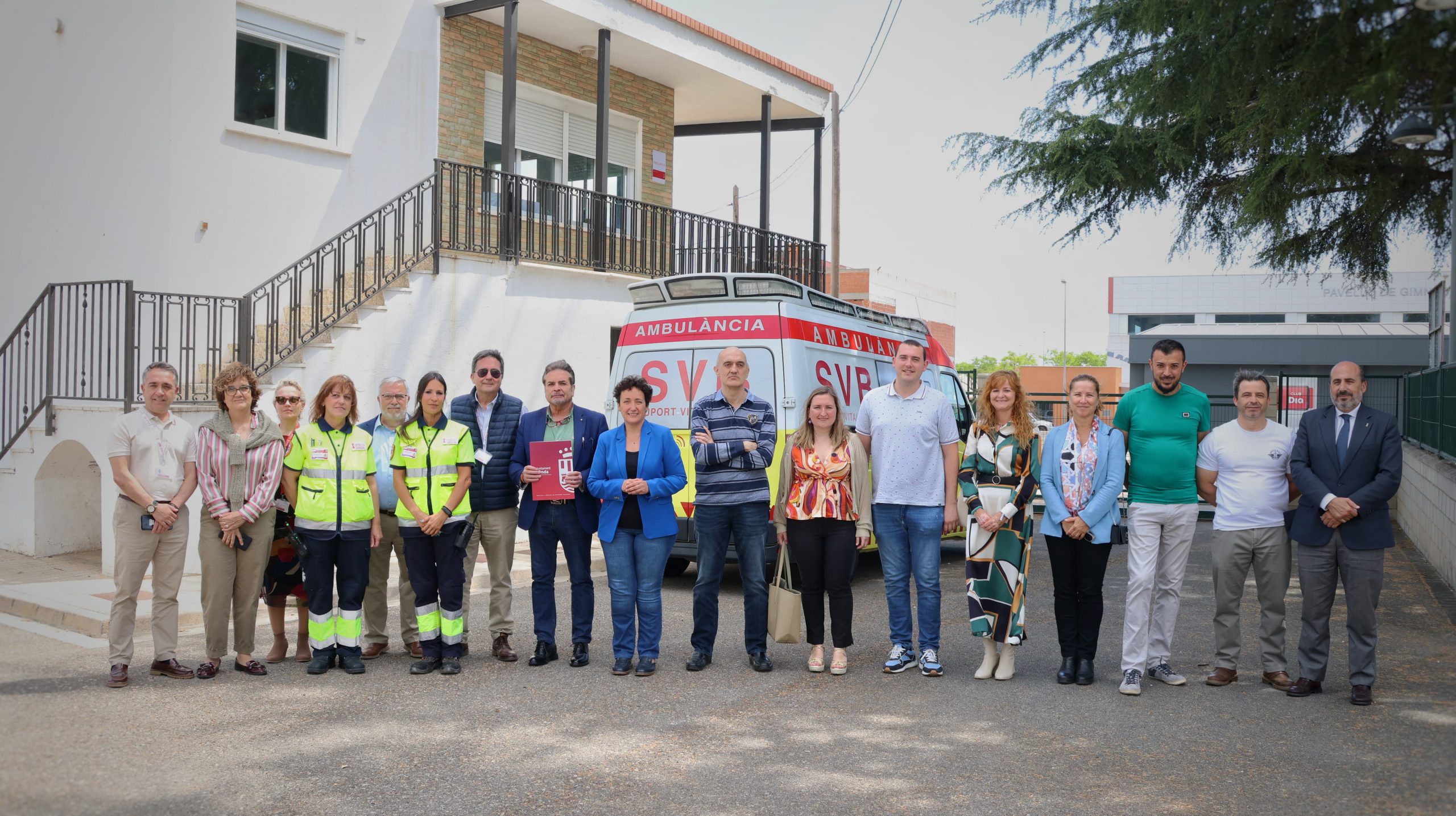 Ballester complix el seu compromís i cedix un habitatge digne als professionals d’emergències sanitàries