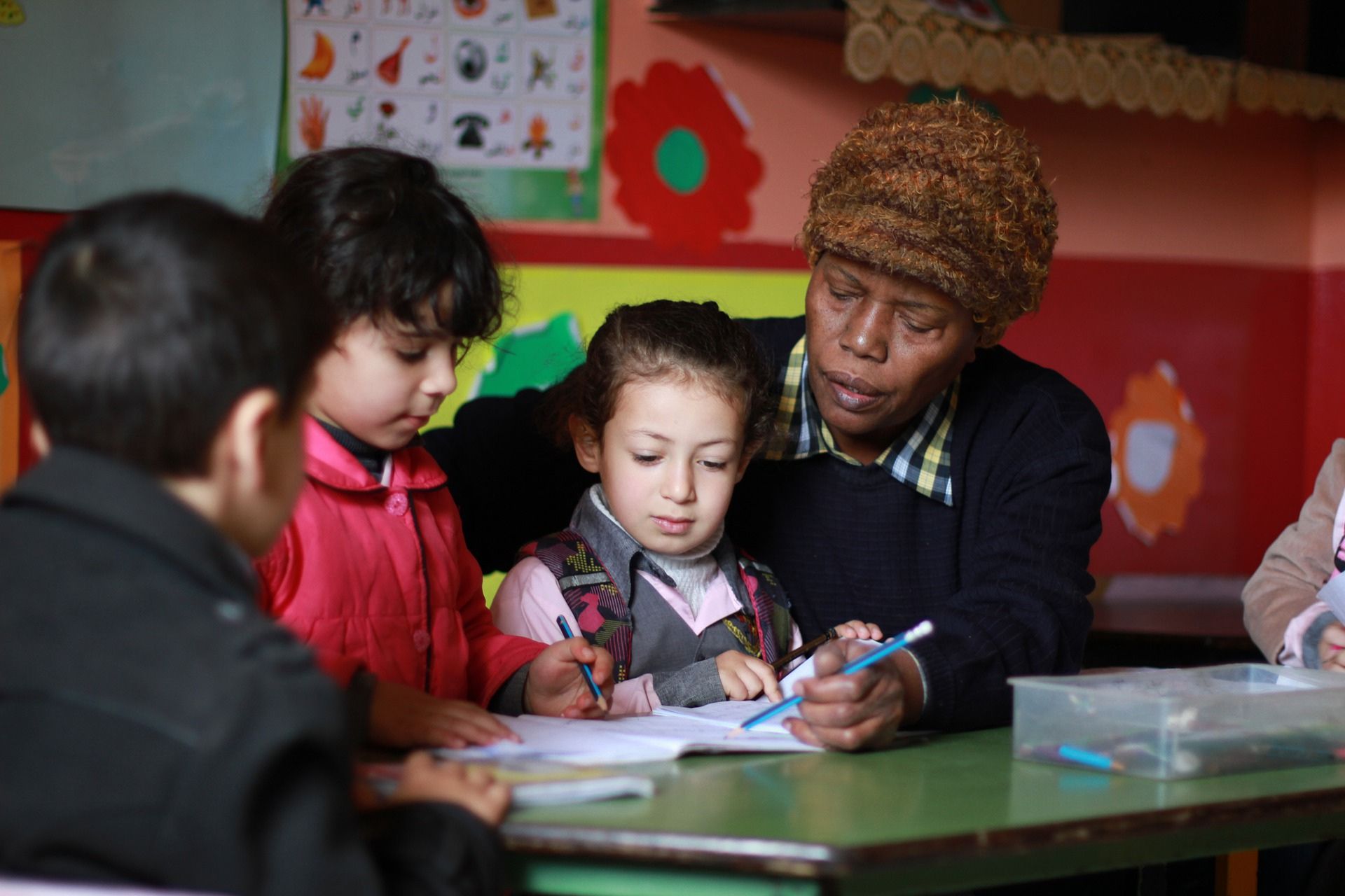 La FAMPA mostra la seua solidaritat amb les famílies palestines afectades per la destrucció i tancament de  centres educatius a Gaza
