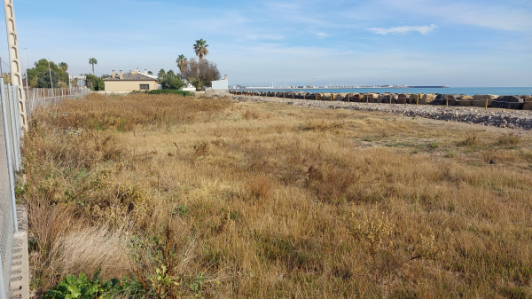 Burriana aconsegueix l'autorització de GVA per a la construcció d'un pàrquing d'autocaravanes enfront de la mar