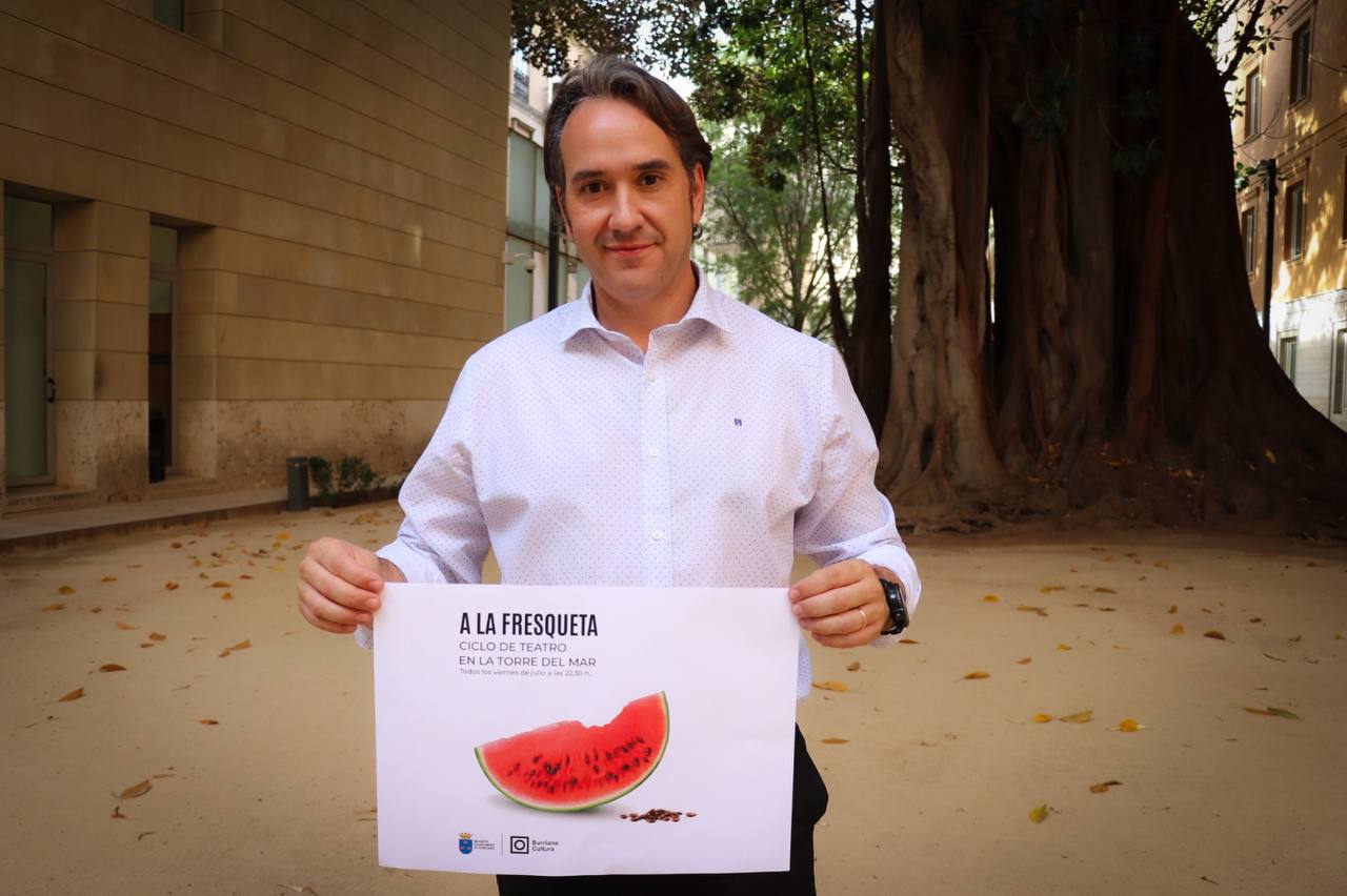 Burriana renova la programació de a la fresqueta per a aconseguir una oferta més familiar en el teatre de la mar