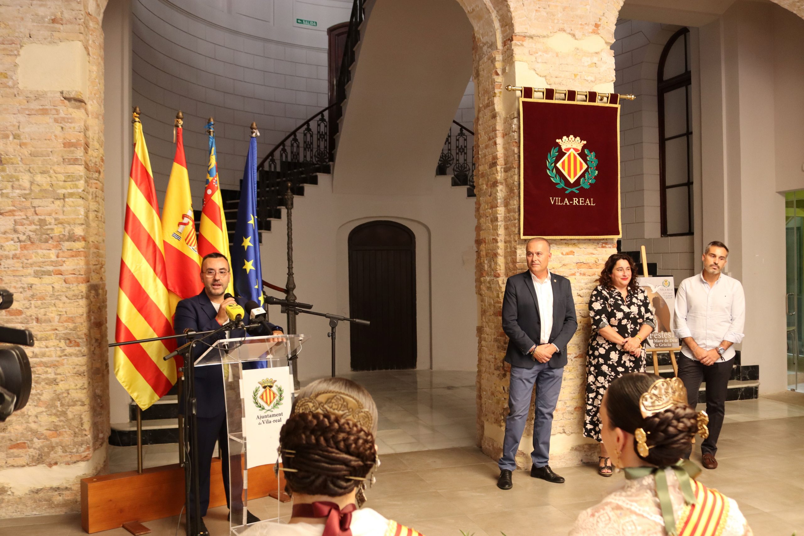 Vila-real presenta un programa amb més de 200 actes que uneixen tradició, festa i història per a honrar a la Mare de Déu de Gracia