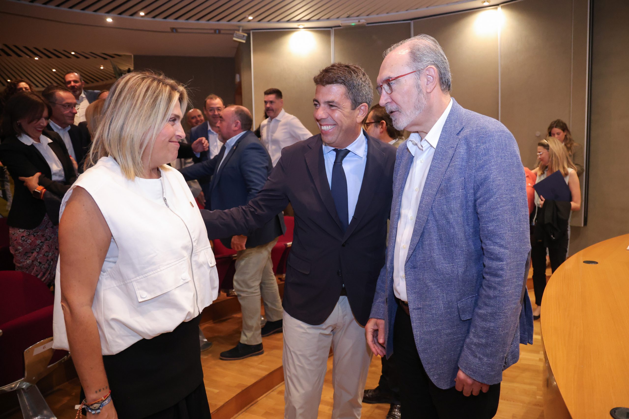 Carlos Mazón visita la província de Castelló, es reunix amb ASCER i fa valoració de l’infrafinançament i de l´empresa Mariclaire