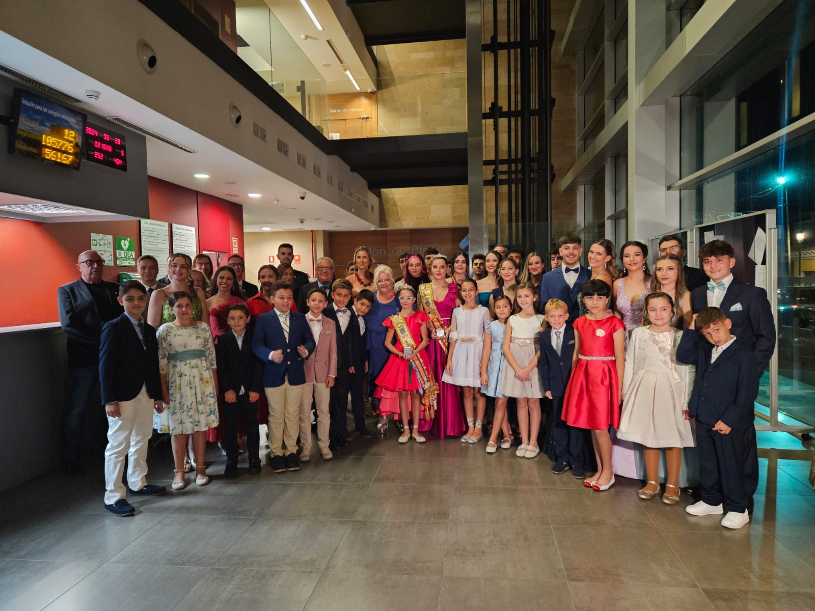 Orpesa inaugura les seues festes patronals amb la presentació de les seues Reines i Cort d’Honor 2024