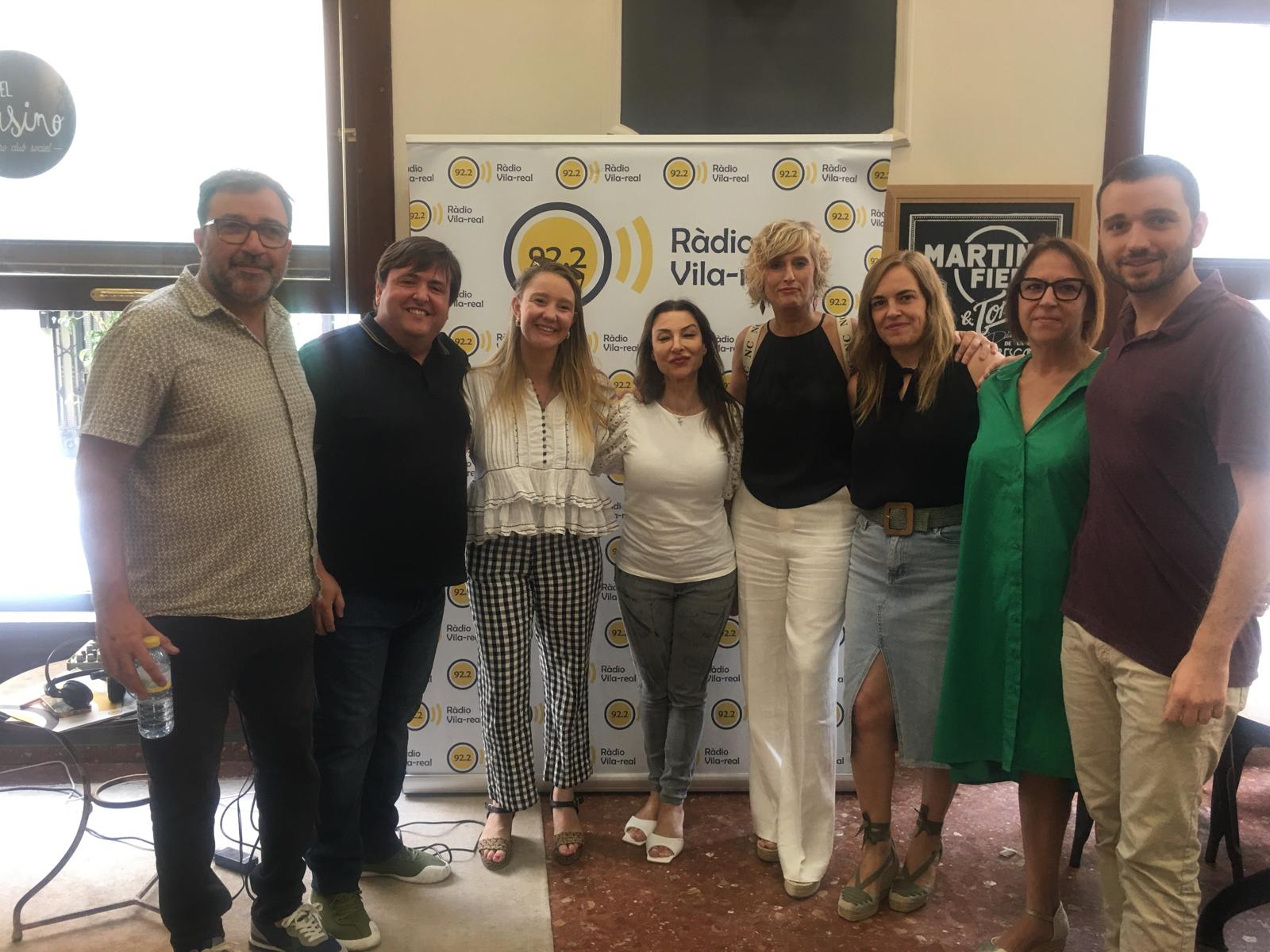 Hui María Fajardo ens visita amb companys de Compromís