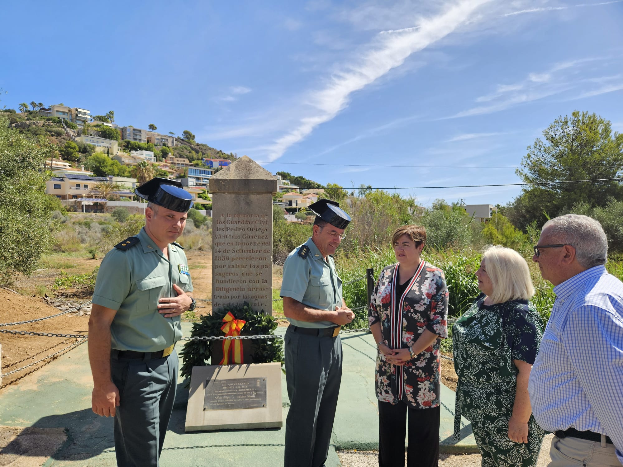 Orpesa commemora la defunció dels primers Guàrdies Civils en una acció humanitària