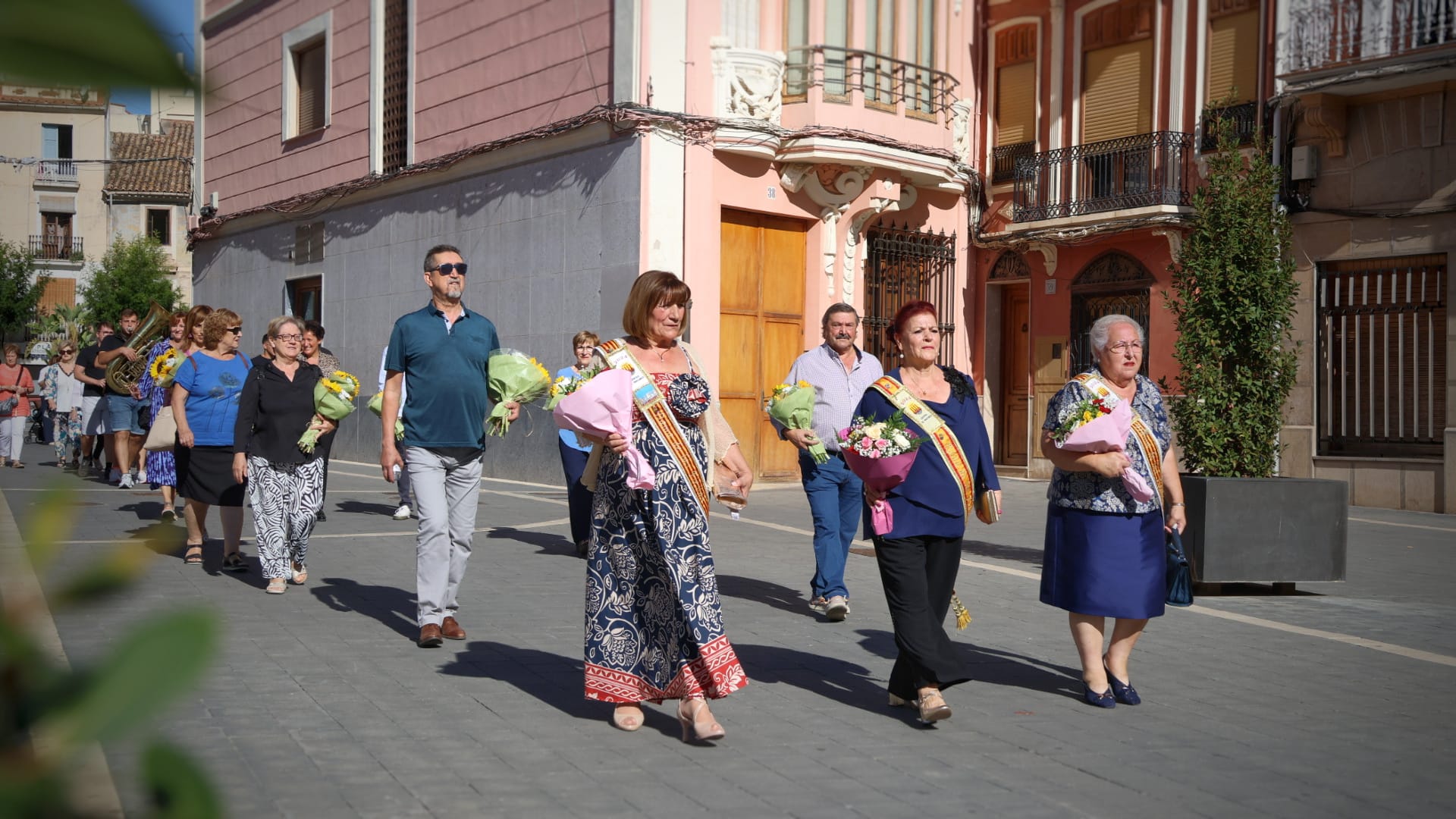 Onda honra als seus sers estimats amb una emotiva cerimònia a l’Església de l’Asunción