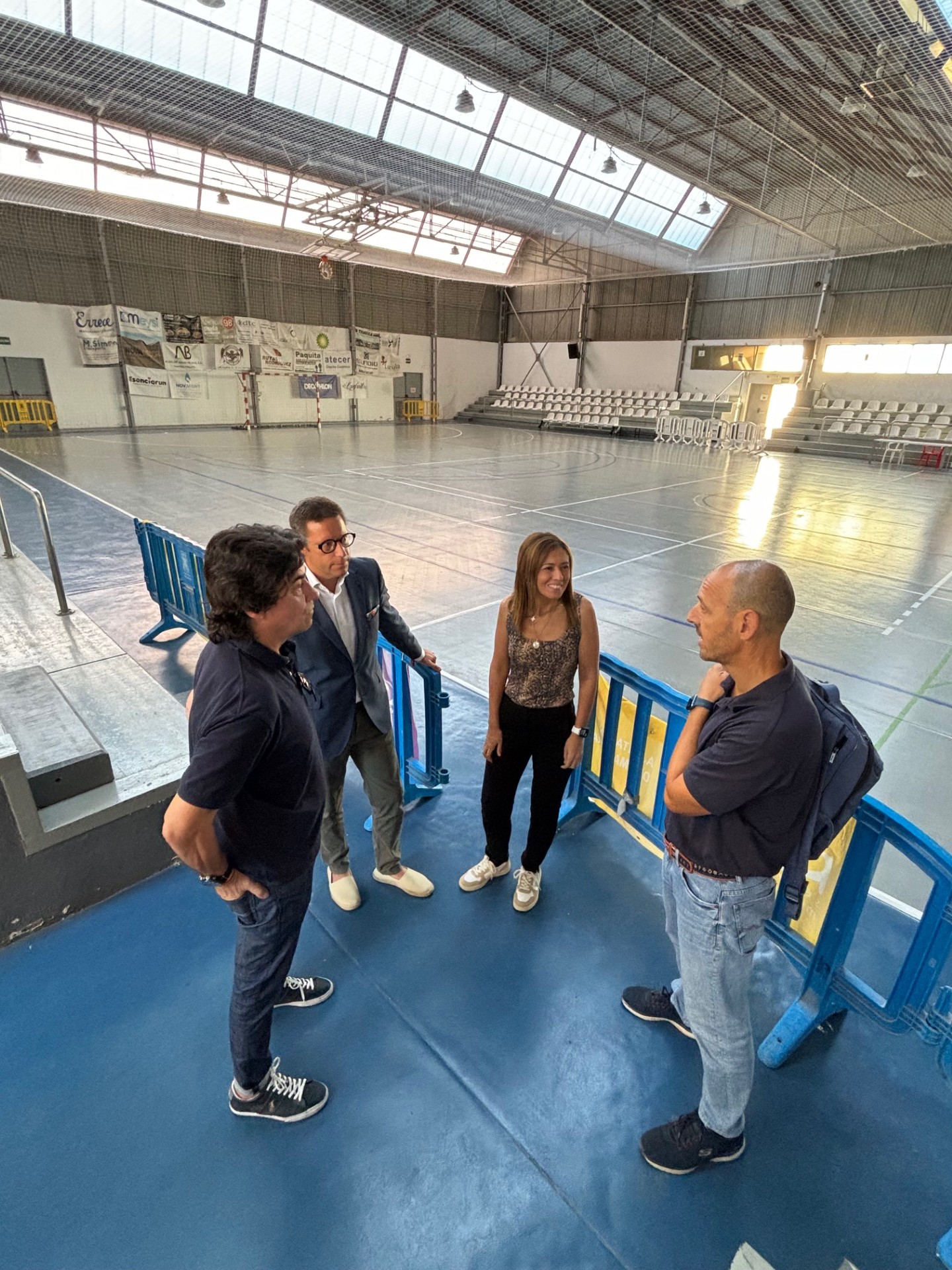 Almassora reprén l'activitat en el poliesportiu la Garrofera després de reparar les cobertes