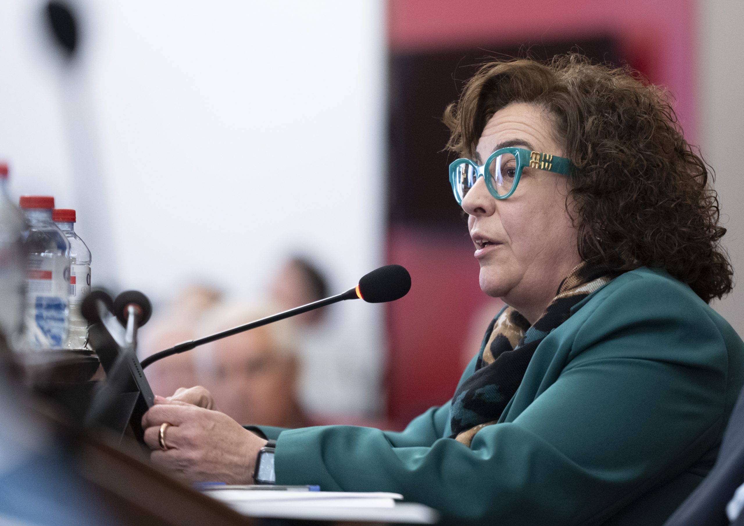 La Diputació de Castelló renova el seu compromís amb la formació de les persones majors i obri el termini de sol·licituds de beques per a estudiants del programa ‘UNED Sènior’ i la Universitat per a Majors de l’UJI
