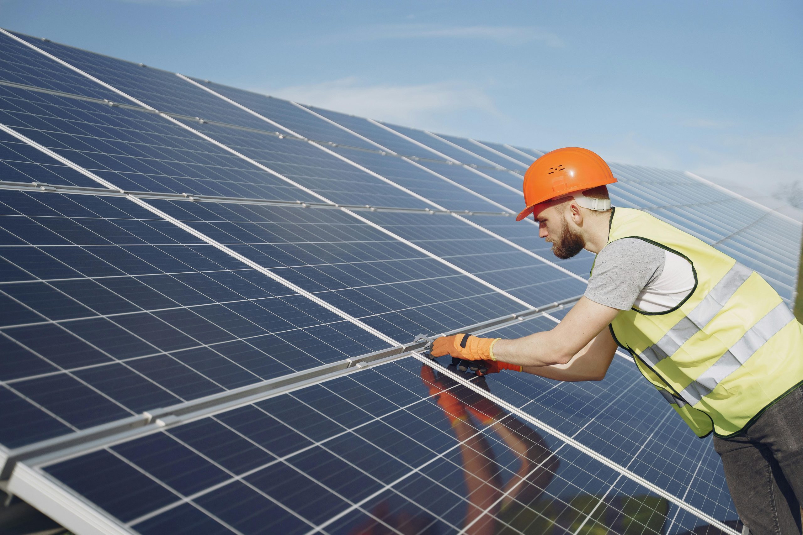 L’Alcora estalvia 240.000 € a les empreses que aposten per l’energia solar gràcies a la bonificació del 95% de l’ICIO