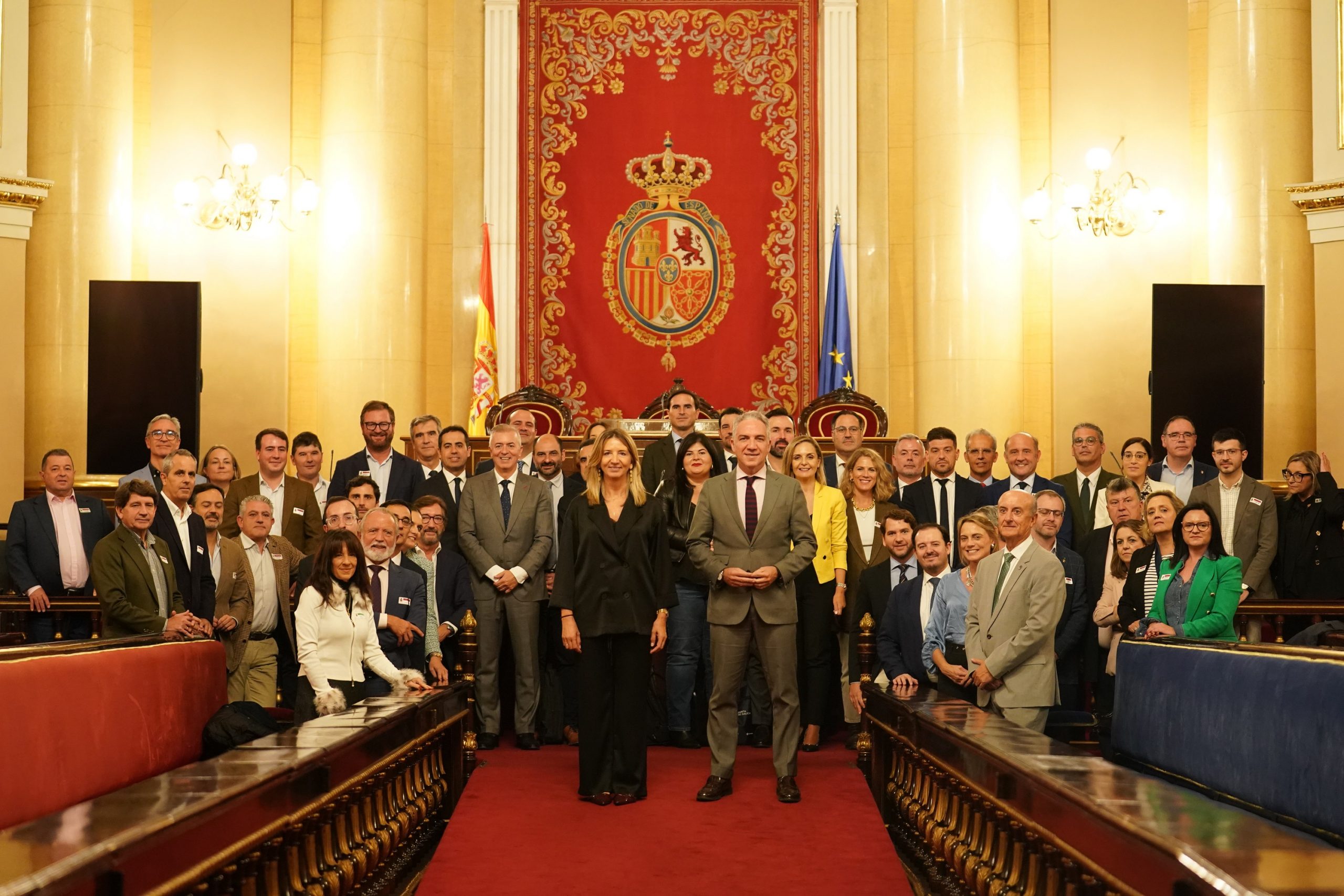 Folgado defén al Senat el model de municipalisme que Marta Barrachina abandera i Sánchez menysprea