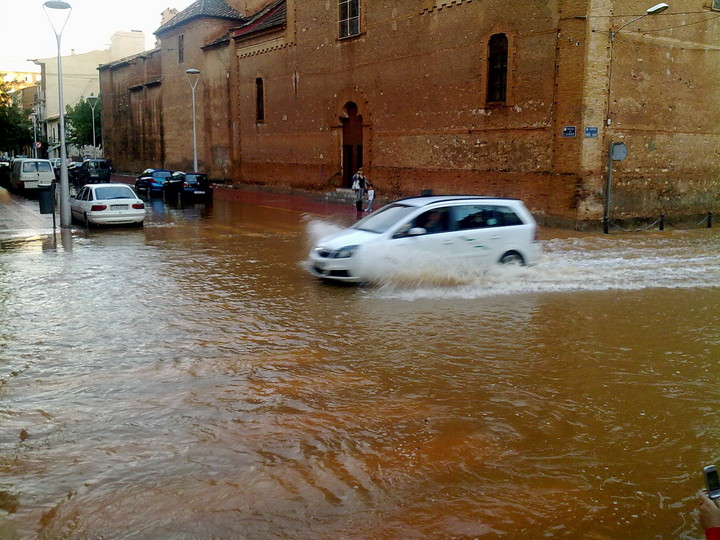 Luis Cabedo ens parla d´inundacions i fortes pluges a Vila-real a l´any 2000