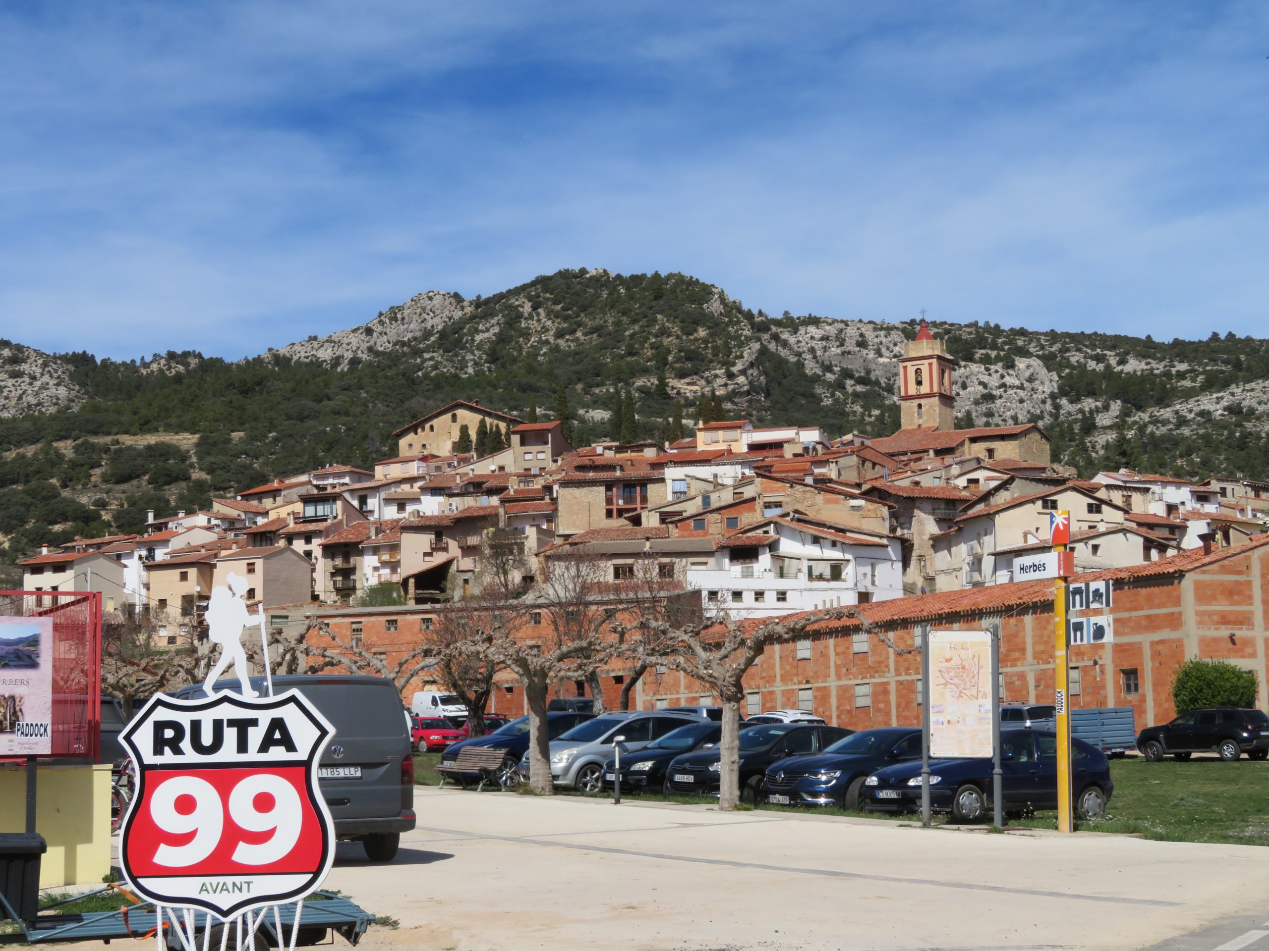 Ens traslladem a Herbés per a parlar amb la ramadera Lucia Bellés