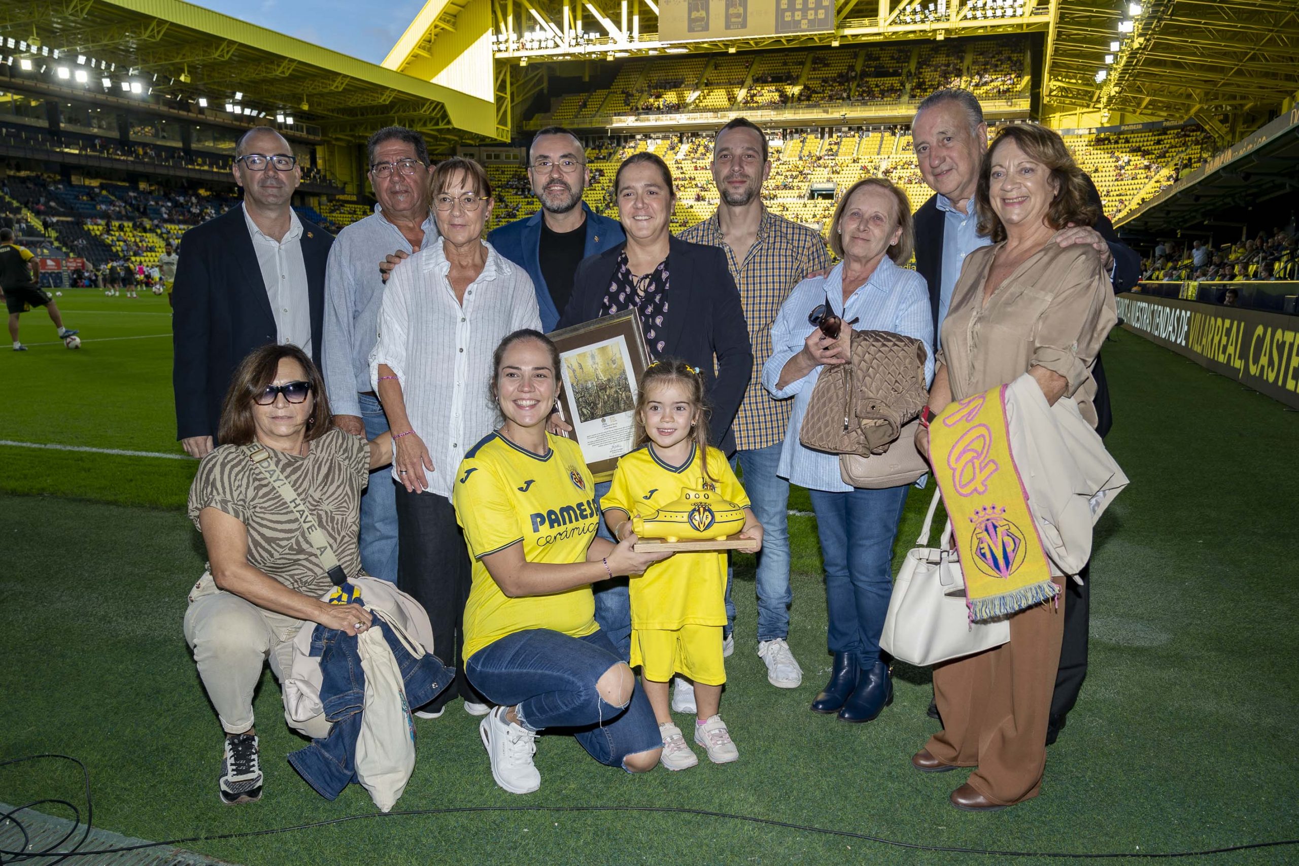 Reconeixement a la nadadora Sonia Mañas pel seu repte de les 100 piscines olímpiques amb motiu del 750é aniversari de Vila-real