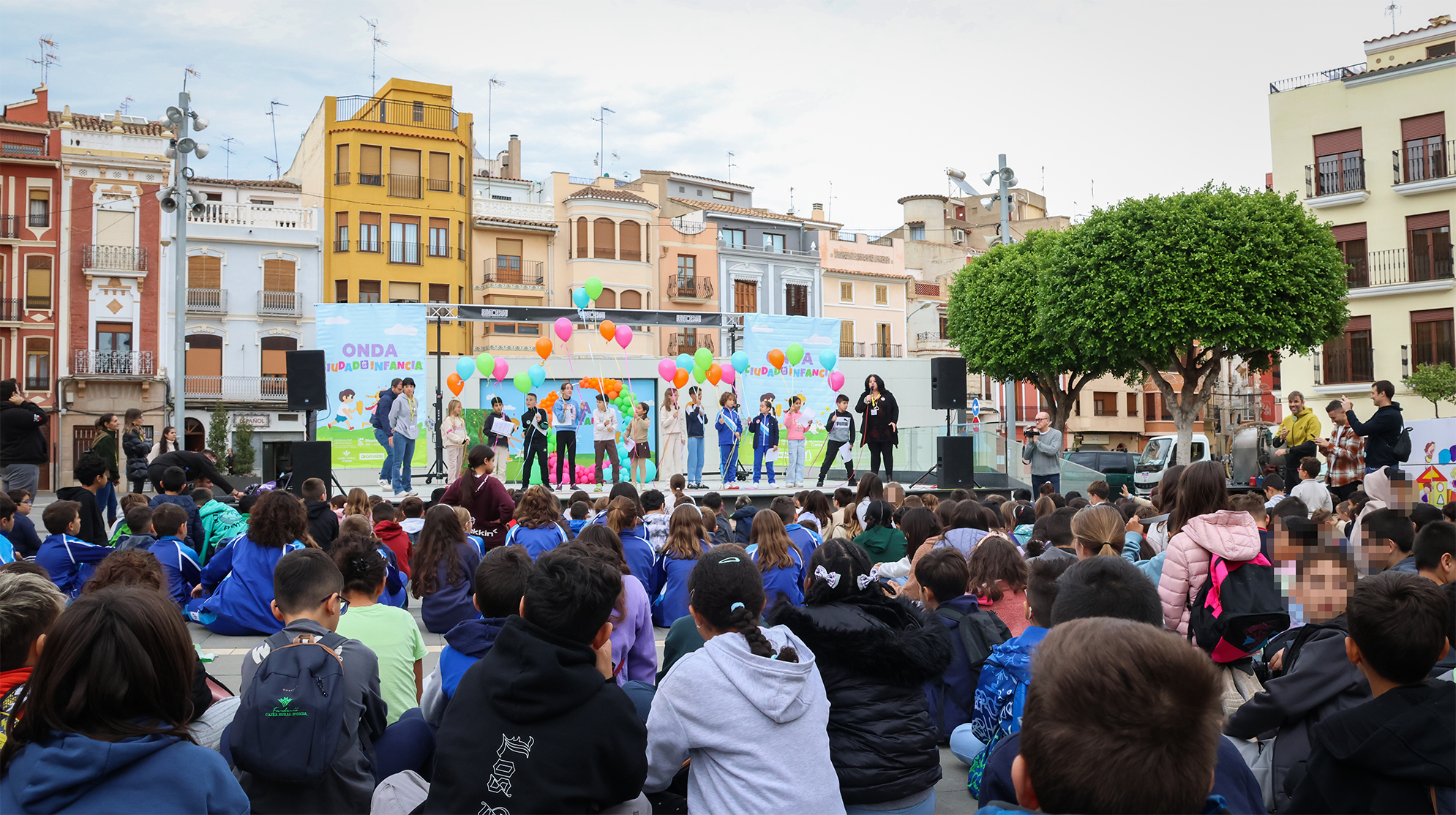 Más de 300 niños y niñas de Onda celebran el Día de la Infancia con actividades sobre sus derechos