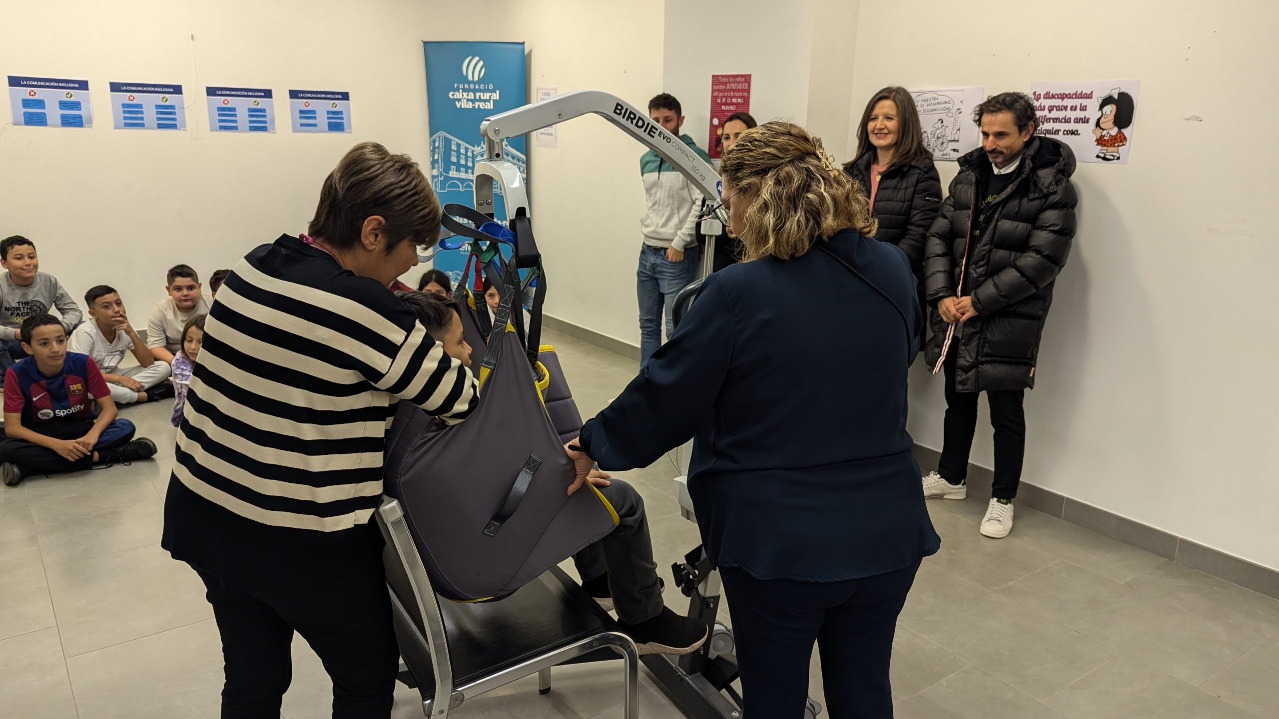 El Ayuntamiento de Vila-real y XiCaEs se unen para sensibilizar a la ciudadanía sobre los diferentes tipos de discapacidad