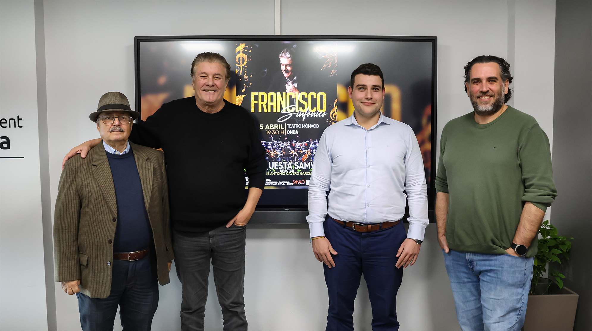 El cantante Francisco actuará en el Teatro Mónaco de Onda en un concierto benéfico junto a la SAMVO