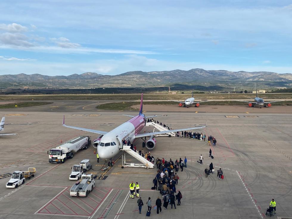 El aeropuerto de Castellón refuerza la conexión con Rumanía con una nueva ruta a Cluj para 2025 y garantiza la continuidad de la Bucarest