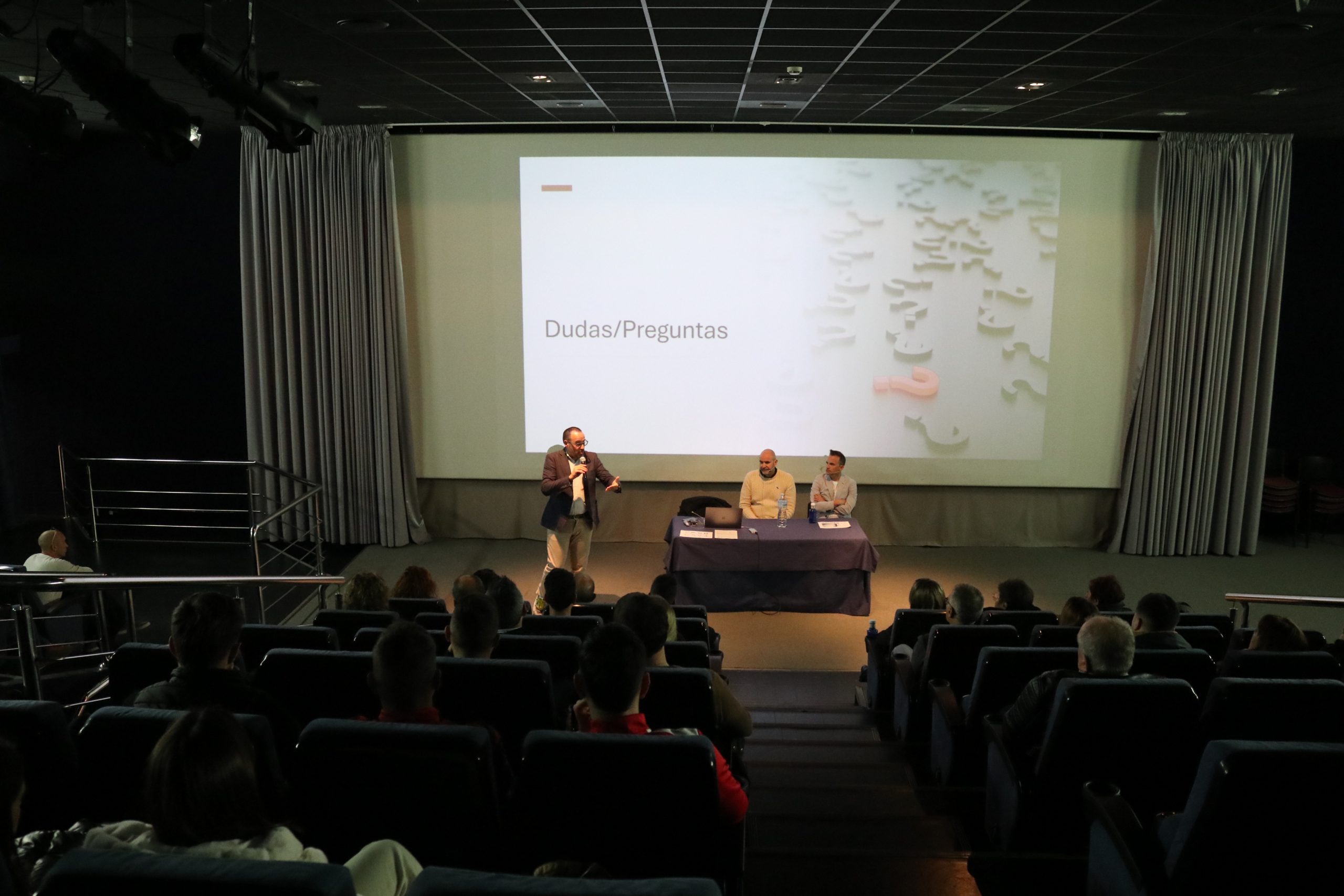 Onda fomenta el bienestar emocional con la primera Jornada de Inteligencia Emocional en el Deporte
