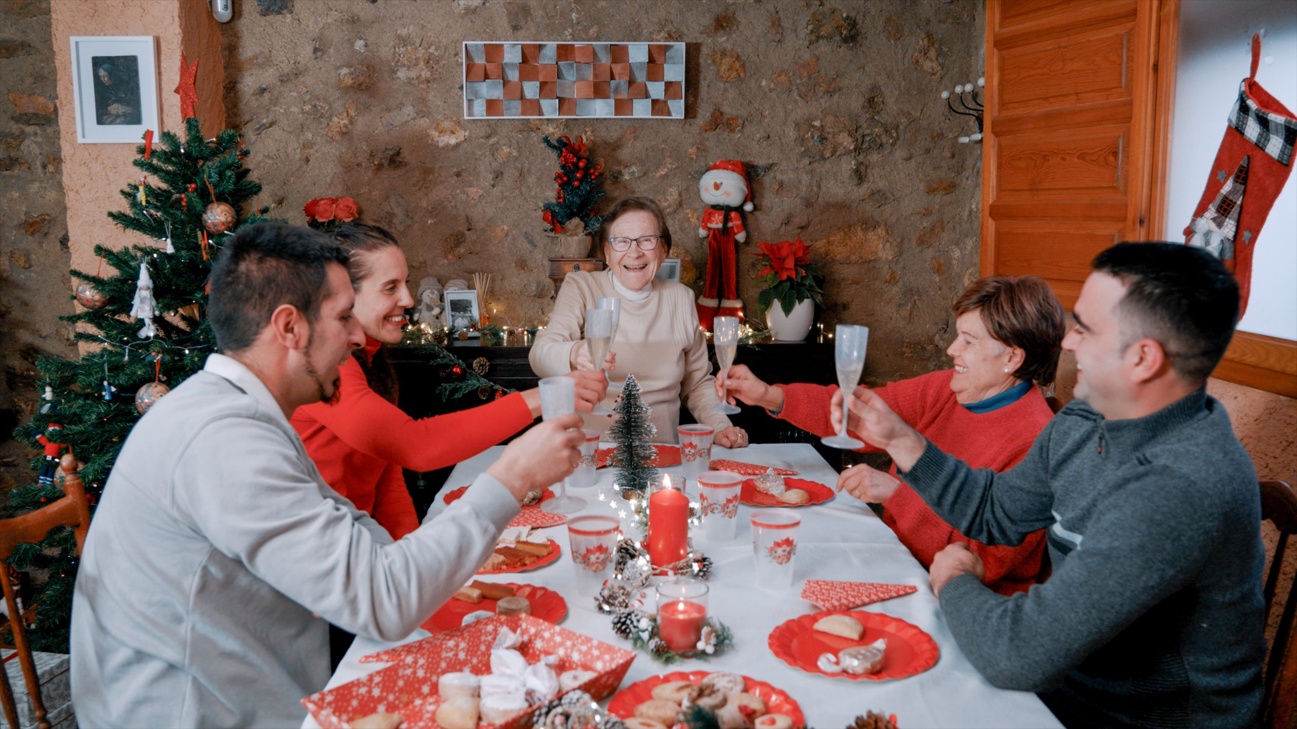 La Diputació de Castelló fa brillar la solidaritat per Nadal