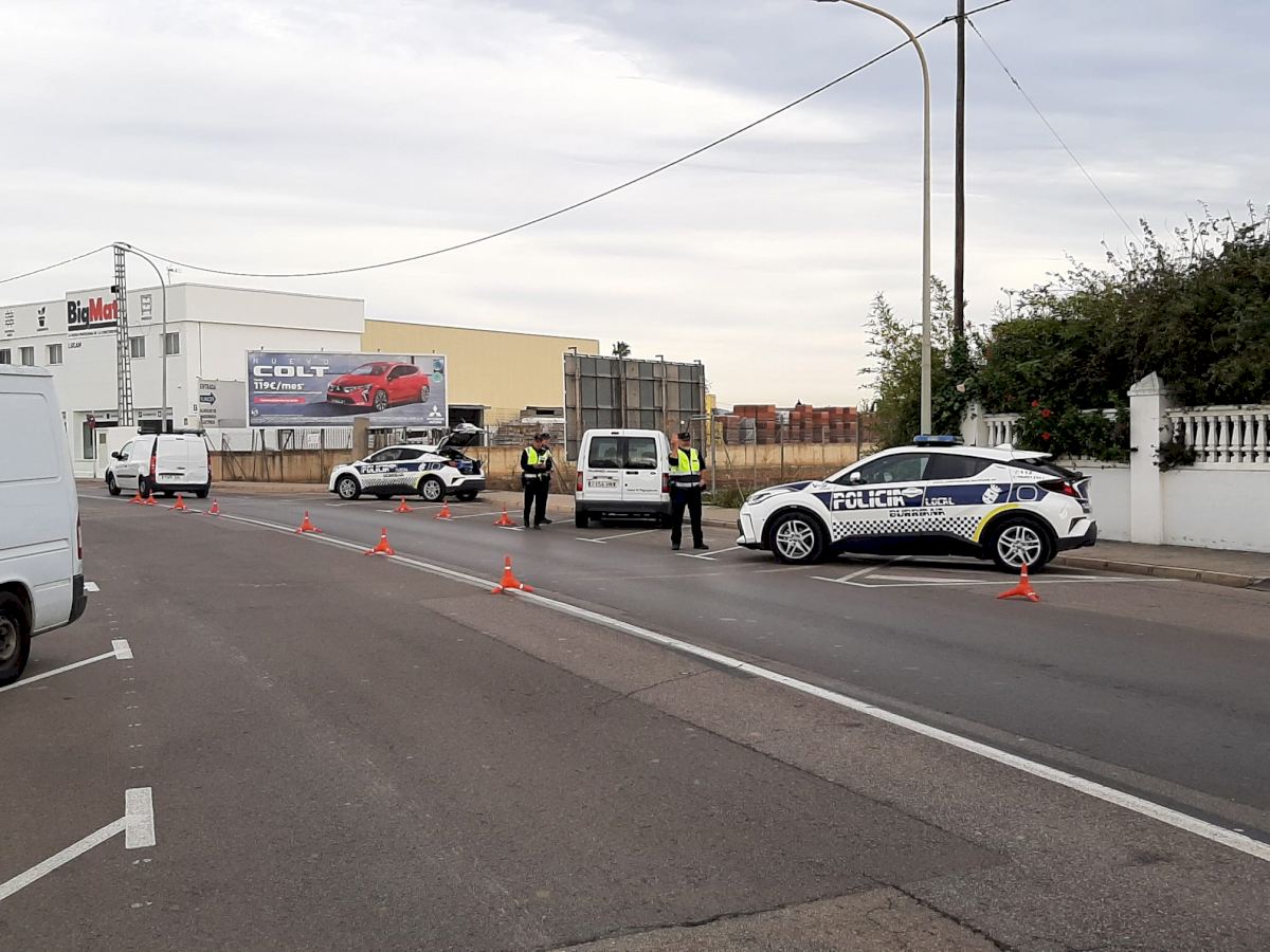 La policia local de burriana reforça els controls d’alcoholemia i drogues durant la campanya nadalenca