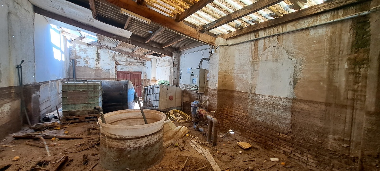 LA UNIÓ denuncia que la Conselleria d’Agricultura s’oblida de les explotacions ramaderes de Castelló en les ajudes urgents per la dana