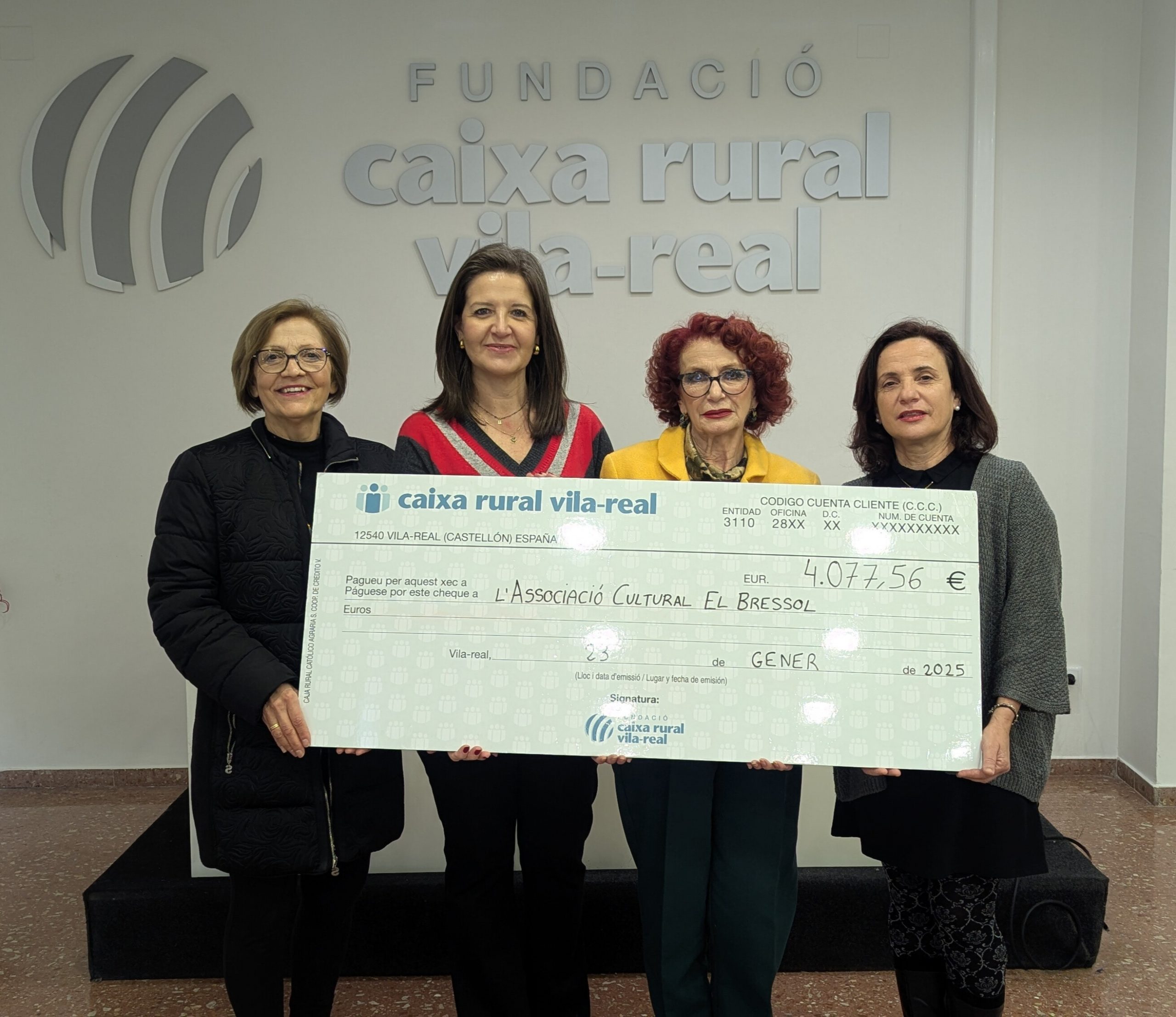 Fundació Caixa Rural Vila-real entrega 4.077, 56 euros a la AC El Bressol