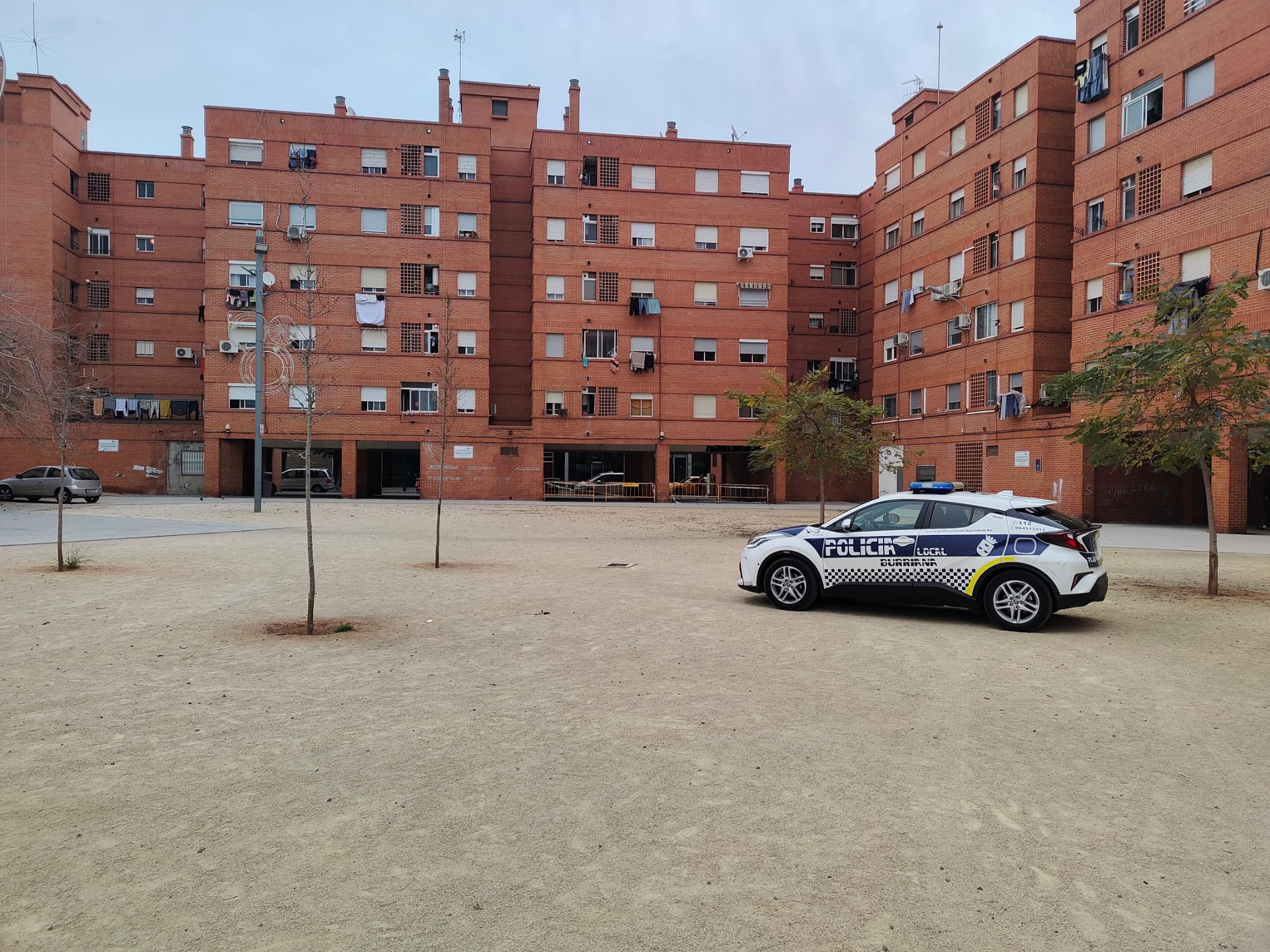 La Policia Local de Burriana intensifica les vigilàncies al Barri La Bosca per a controlar l’alimentació de coloms