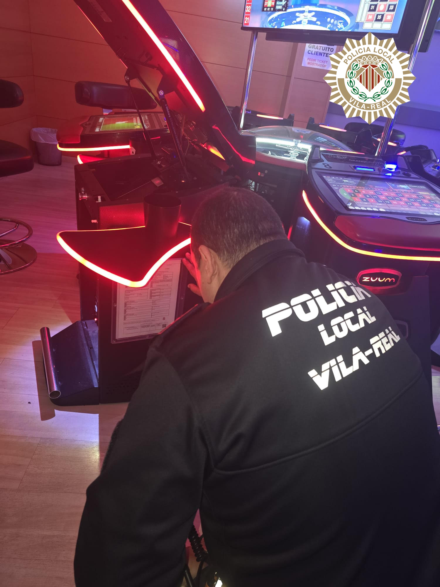 La Policia Local de Vila-real inspecciona els salons de joc amb motiu del Dia Internacional del Joc Responsable