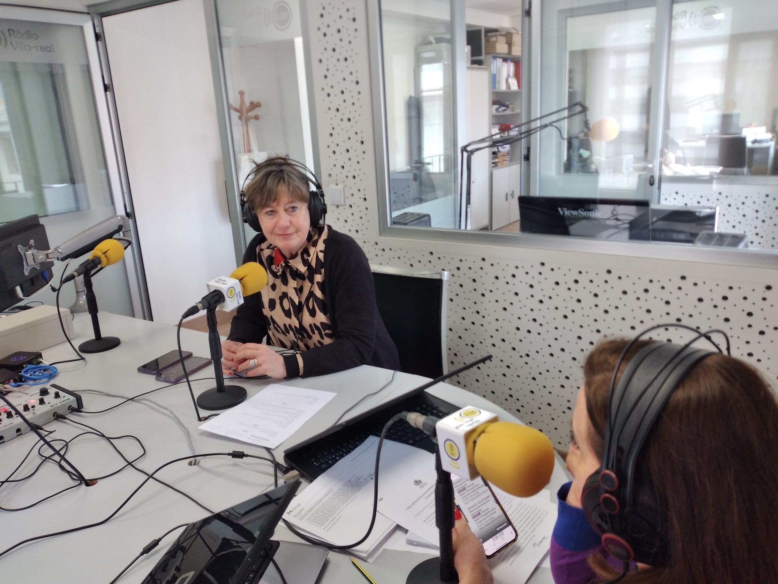 Parlem amb la regidora de Cultura a l´Ajuntament de Vila-real, Dora Saura