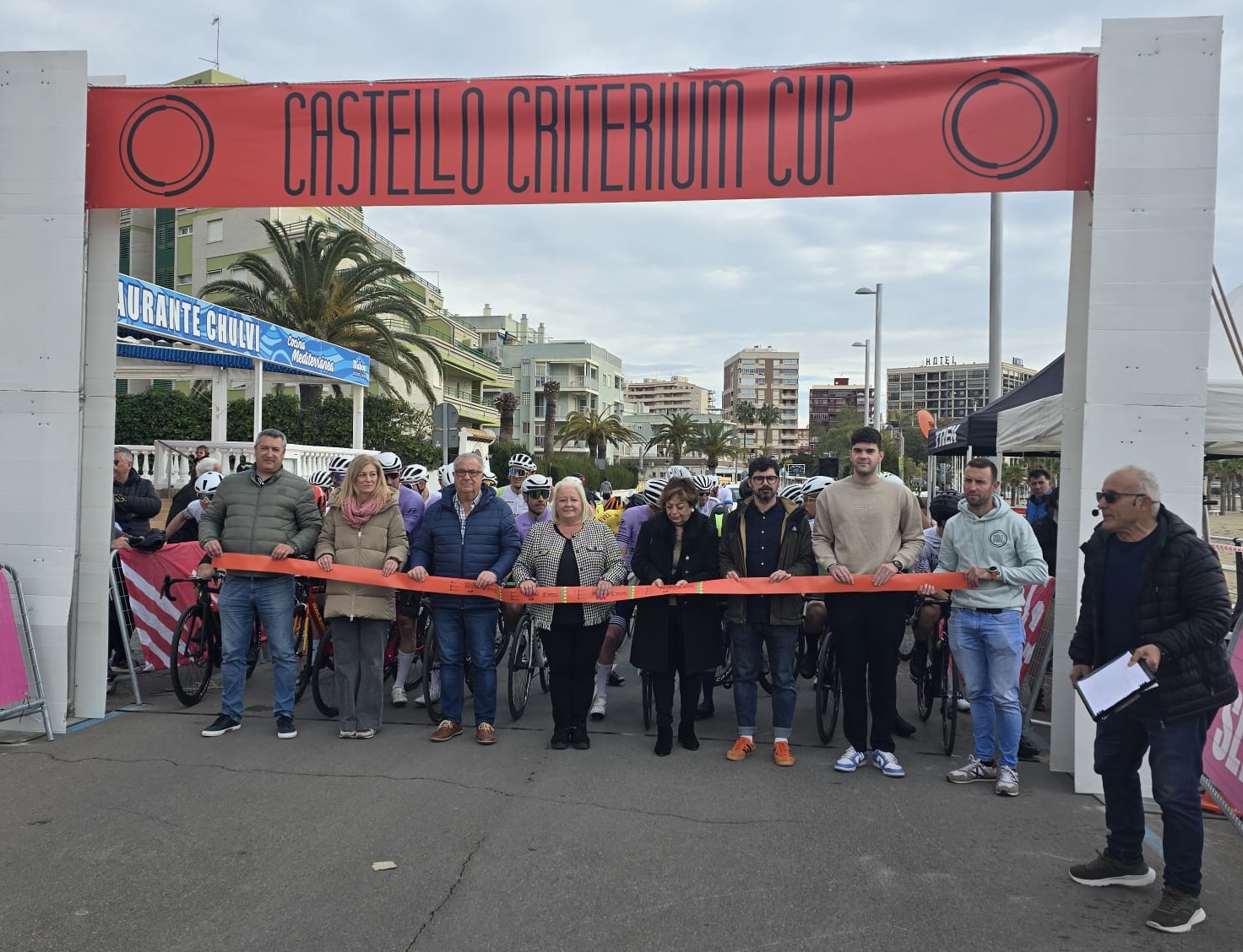 Oropesa del Mar acoge la primera prueba del “Castelló Criterium Cup” con el Memorial Jesús Andreu, quien fuera presidente del Club Ciclista de Oropesa del Mar