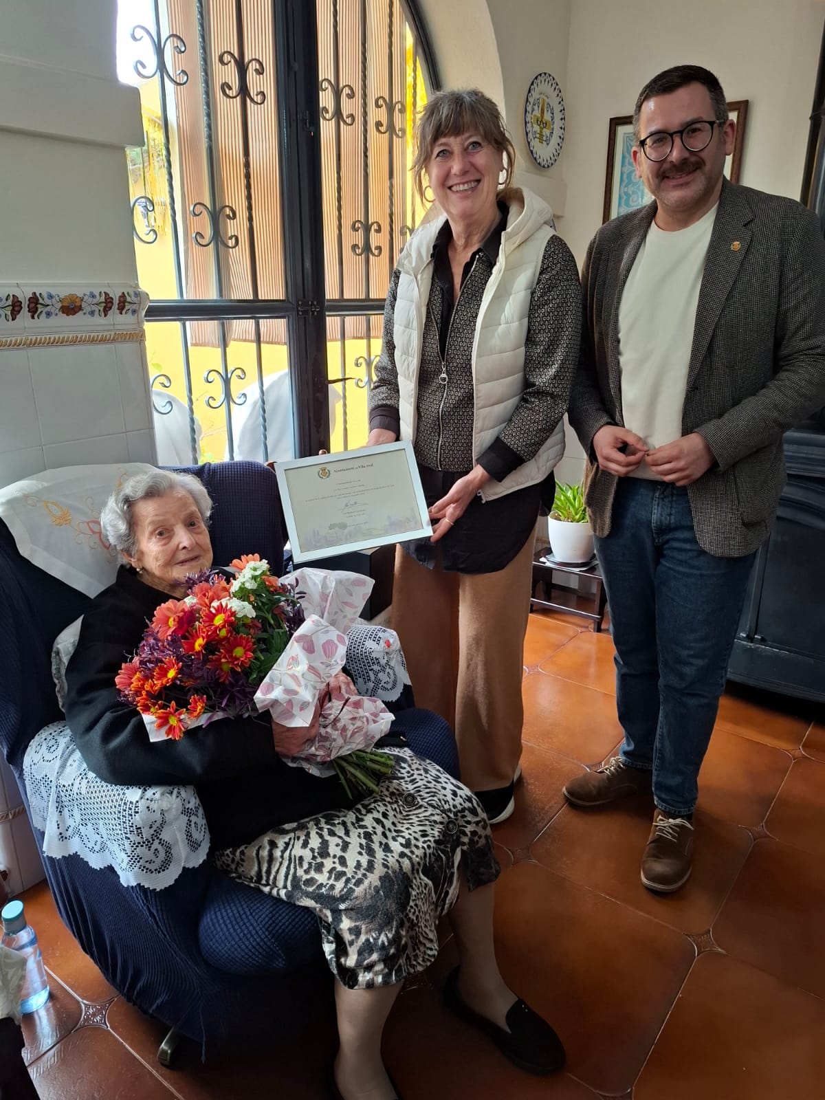 Vila-real, celebra l´aniversari de la centenària Carmen Herrero Albella
