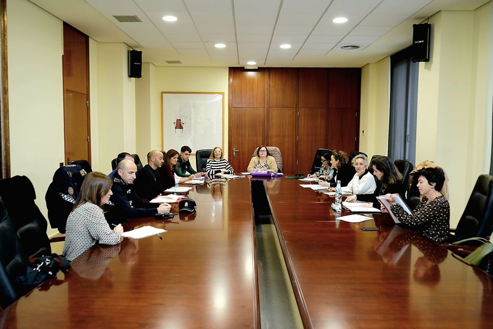 Burriana impulsa la coordinació institucional en la taula psicosocial de violència de gènere