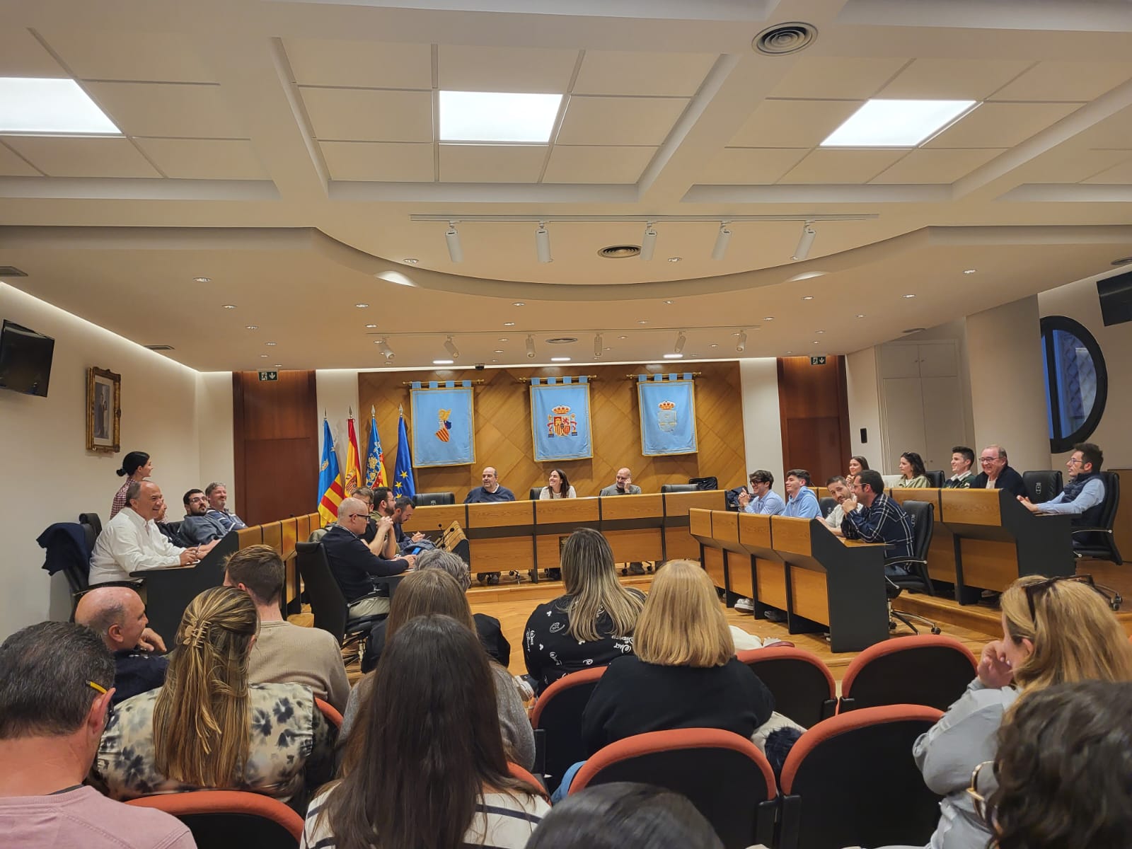 La Junta Local Fallera de Burriana dona inici a l’exercici faller 2026 en el seu Consell Sectorial