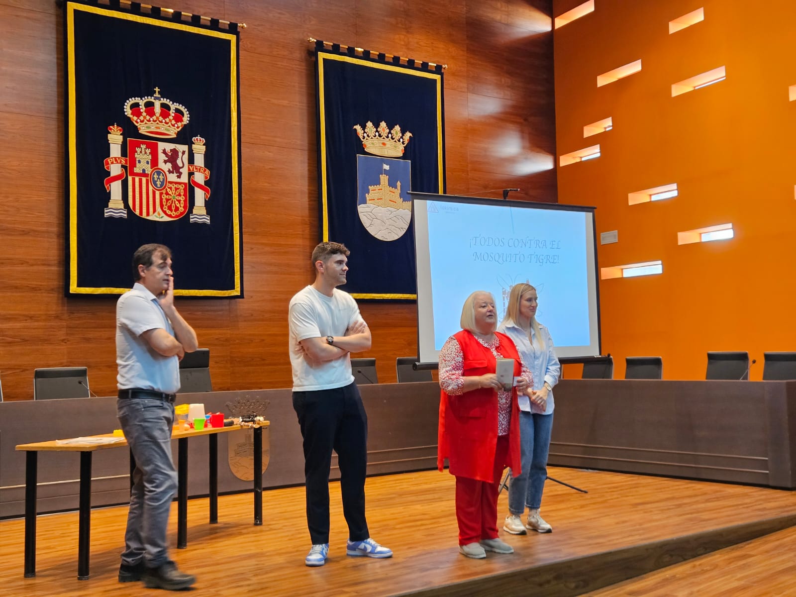 Oropesa del Mar impulsa charlas educativas para prevenir focos de mosquitos en colaboración con la Diputación de Castellón