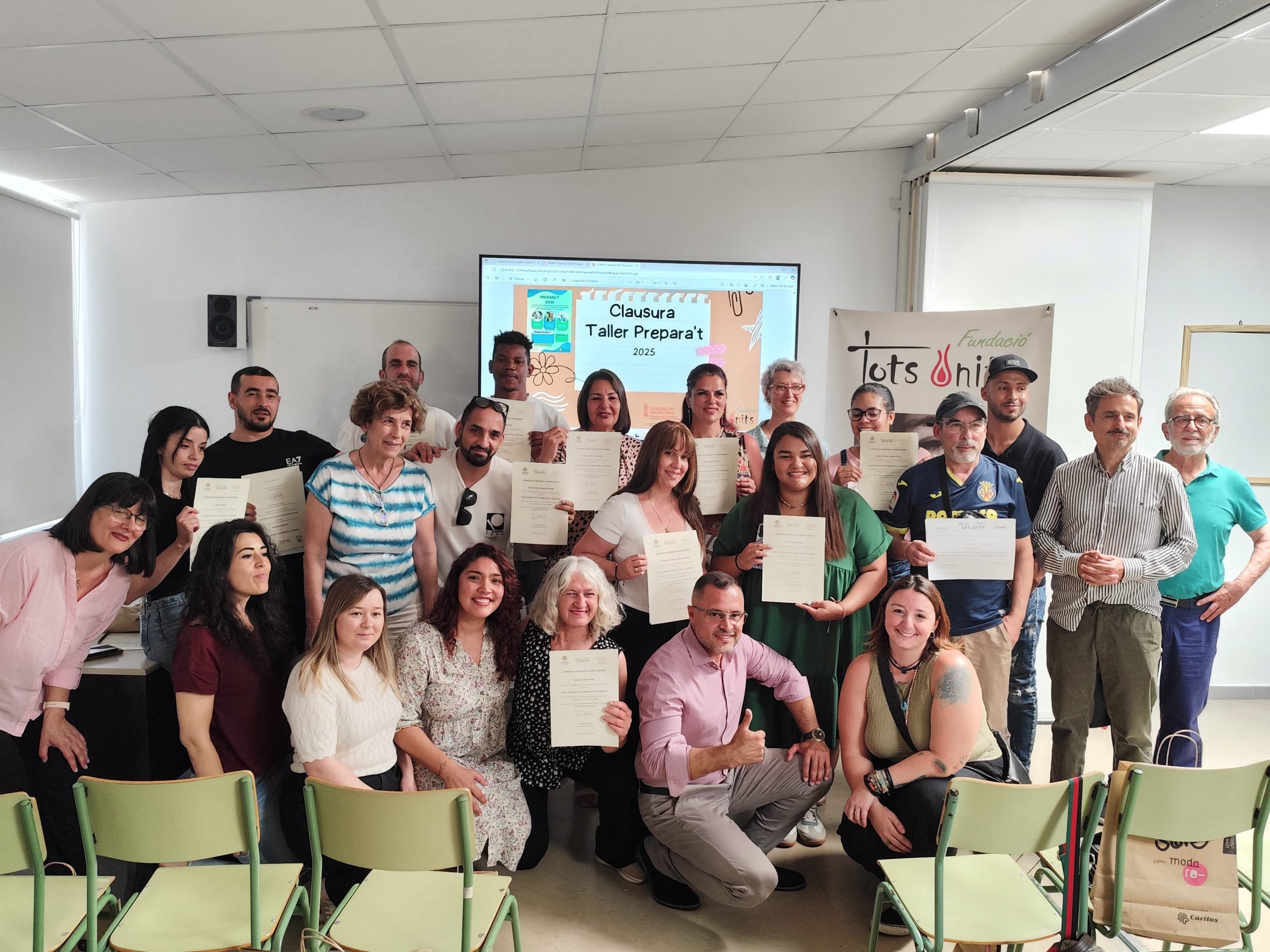 Vila-real da una oportunidad de inserción laboral y social 16 personas con el taller Prepara’t de la Fundación Tots Units