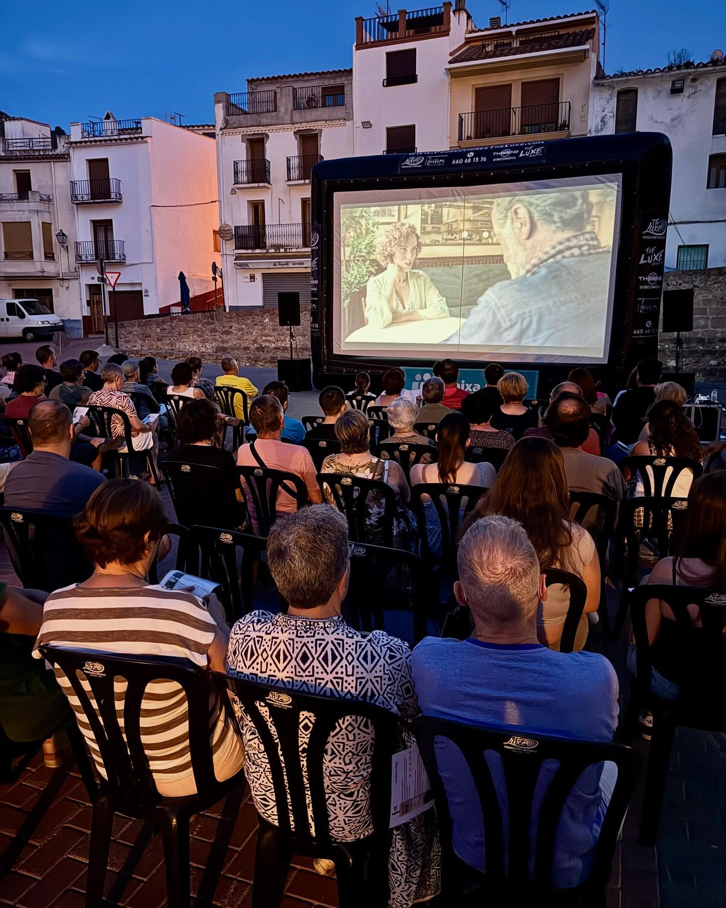 El millor cinema internacional s’exhibeix a Vilafamés amb més de 30 projeccions de curtmetratges