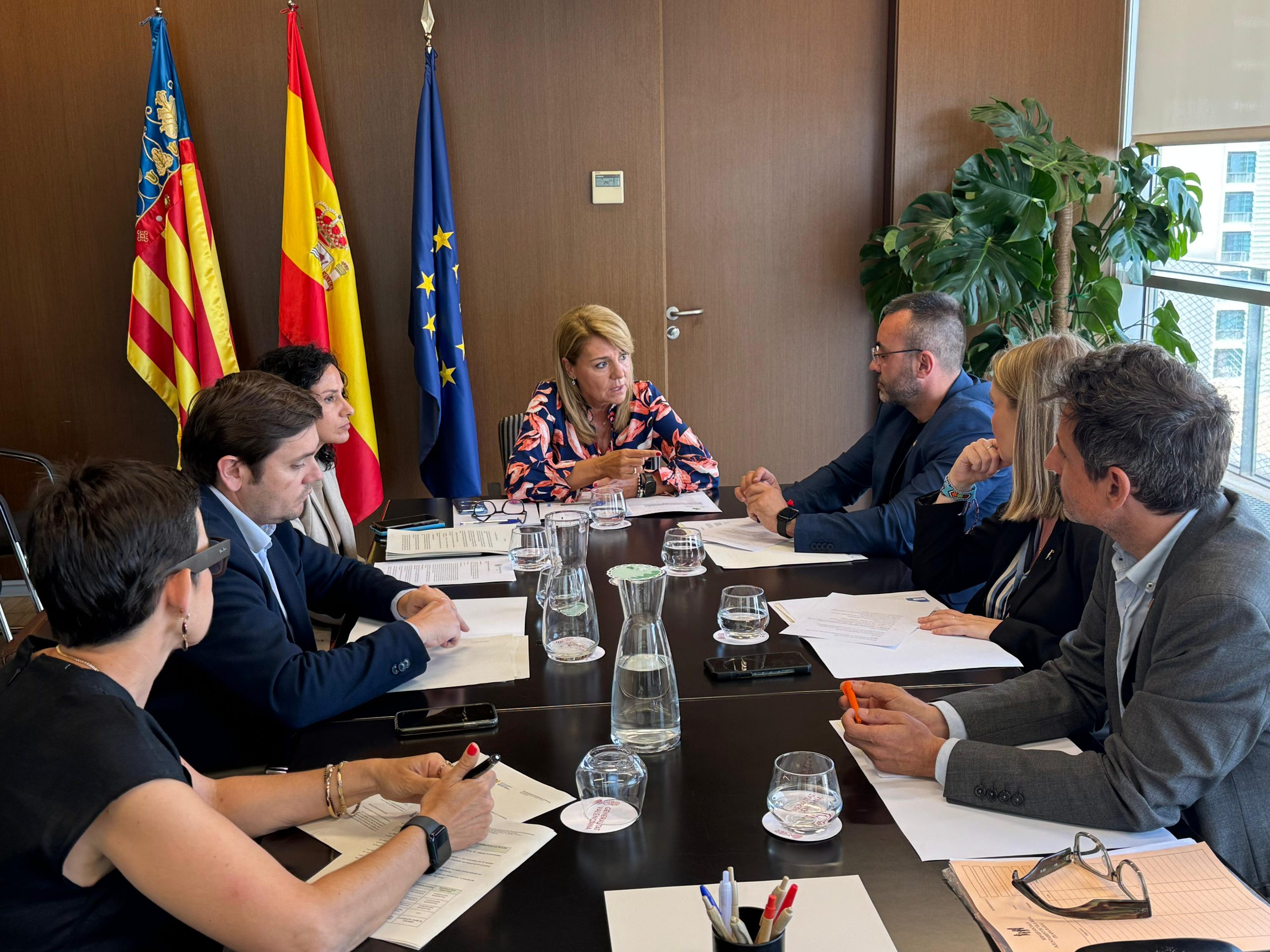 Camarero reafirma el compromís amb Vila-real per a crear dues places addicionals en la residència de discapacitat per a atendre situacions d’urgència