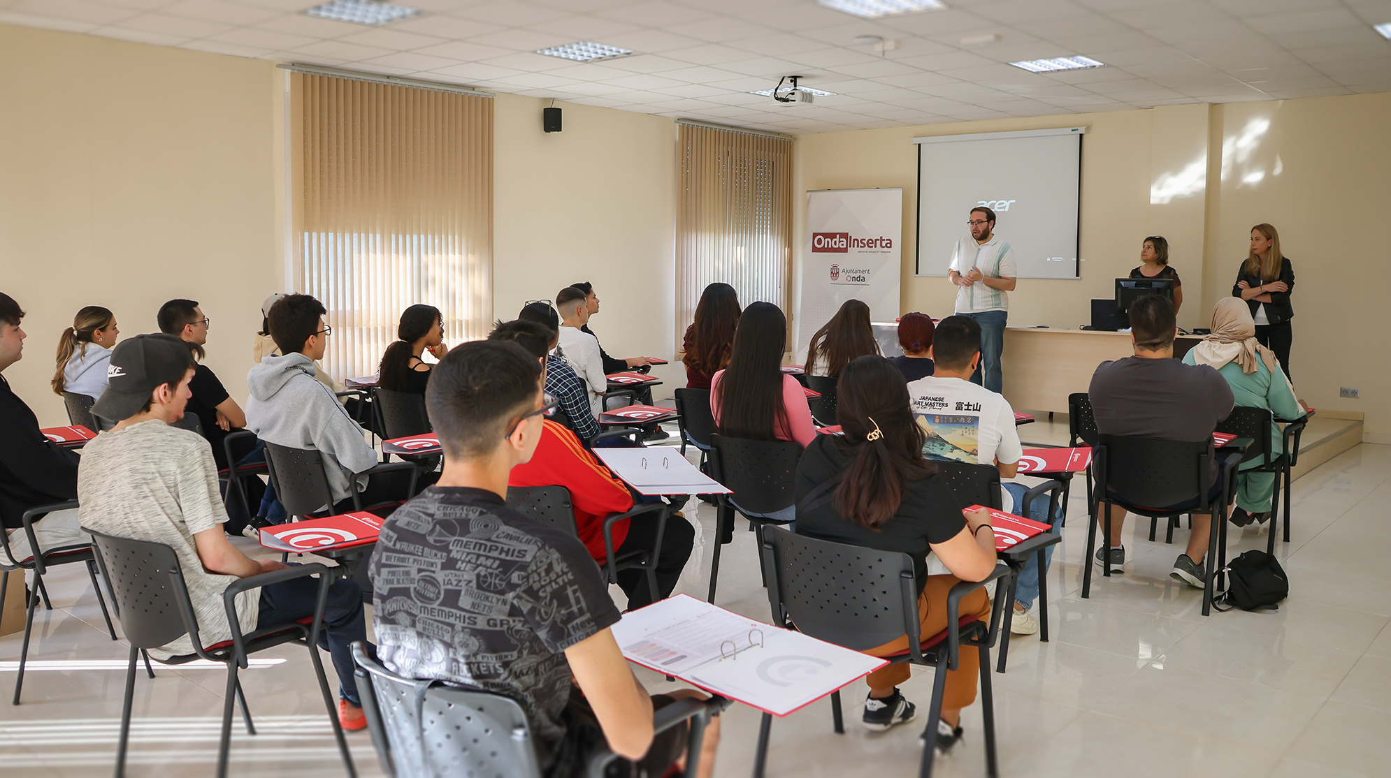 Onda impulsa nuevas oportunidades laborales en el sector de la logística y limpieza industrial