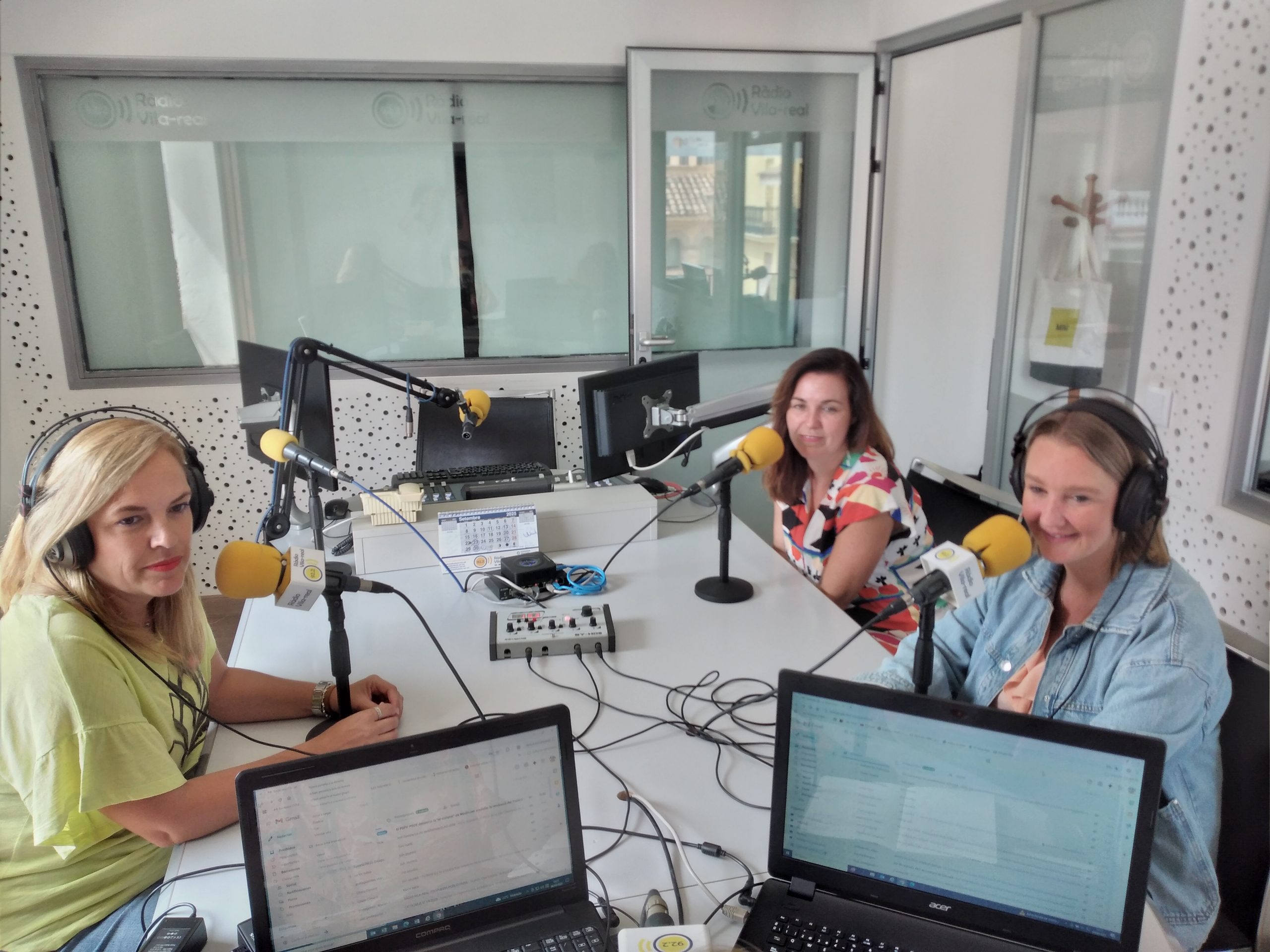 Hui la vicealcaldessa de Vila-real María Fajardo, ens acompanya amb Paula Mateos i Miriam Panella