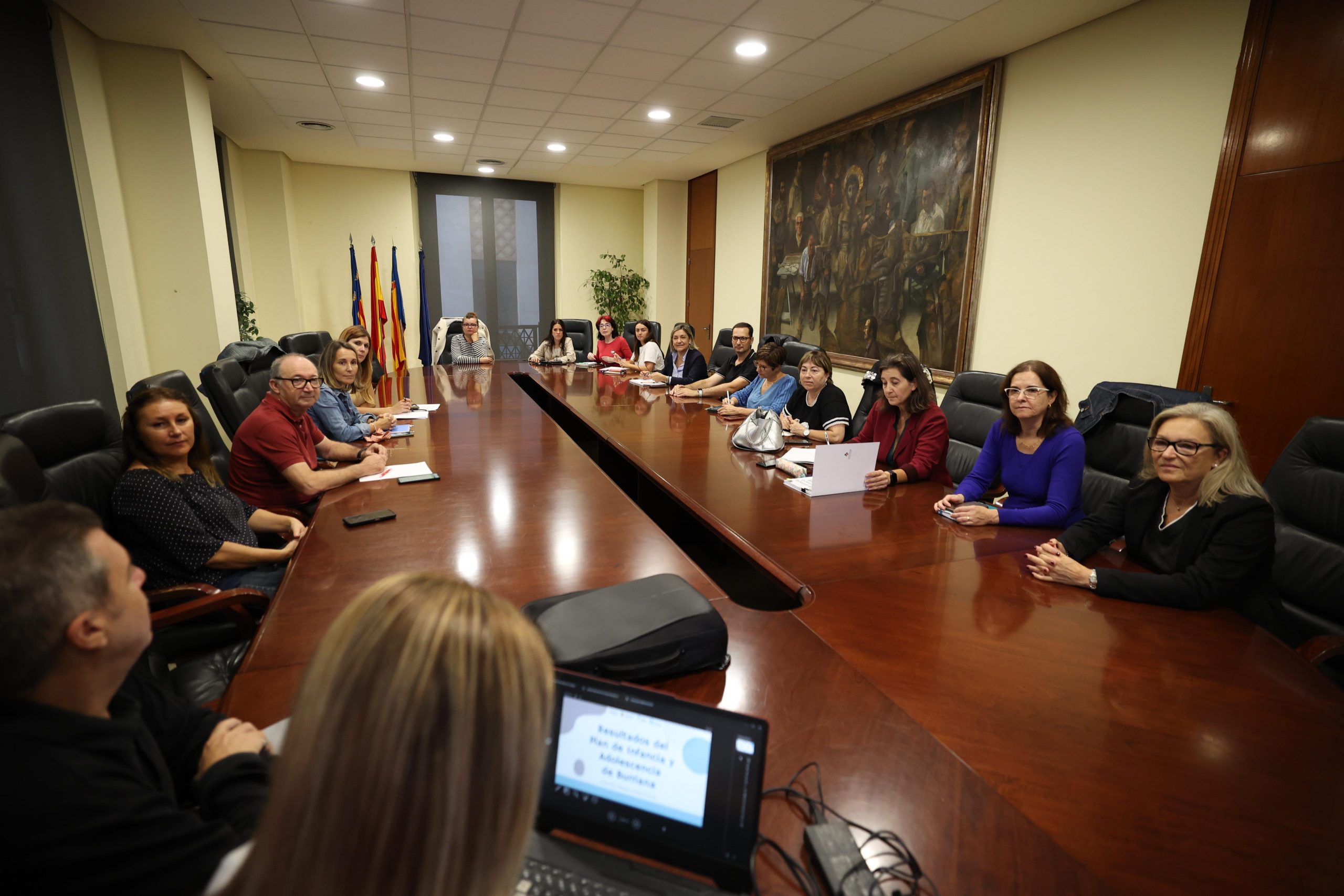Burriana avança en el I Pla d’Infància i Adolescència, un full de ruta per a blindar els drets i promoure la participació activa dels menors