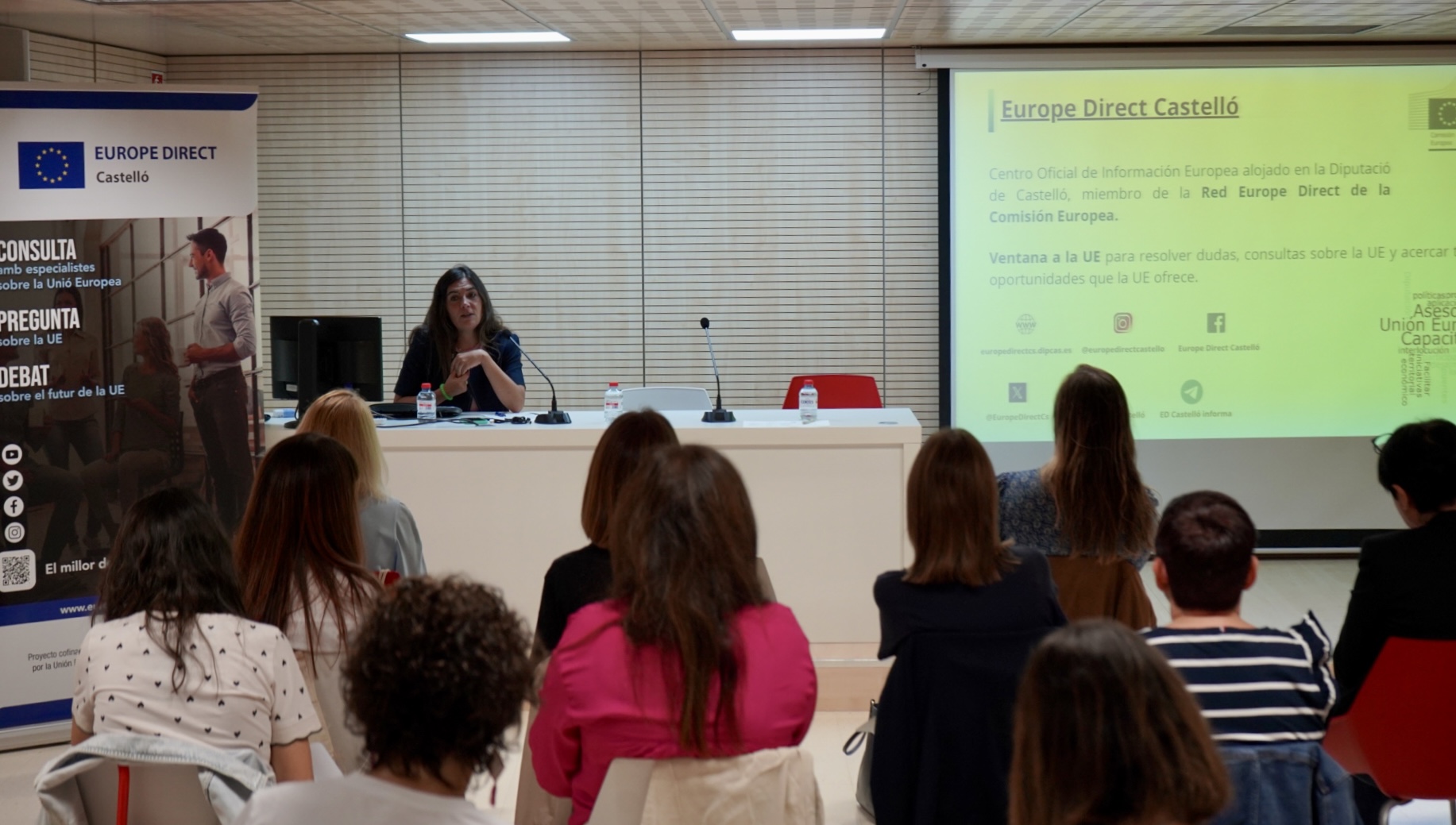 La Diputació de Castelló acosta les oportunitats i recursos educatius de la Unió Europea al professorat de la província a través d’UE Educa